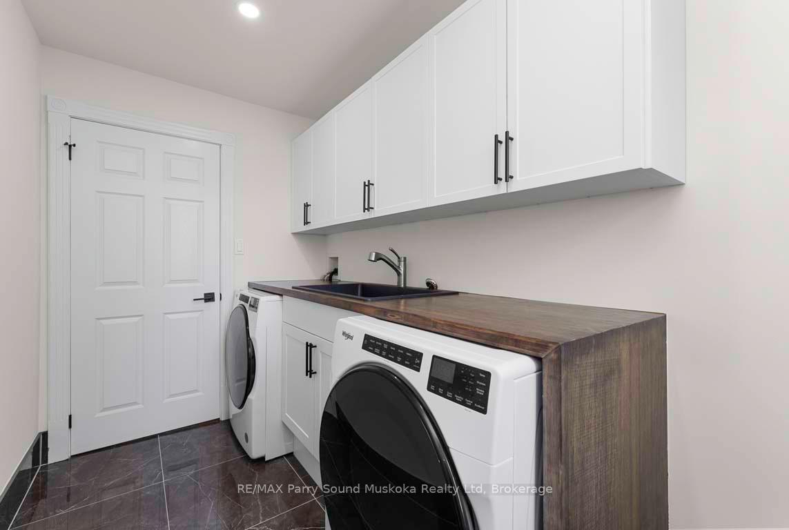 Photo 27 of 14-16 Knowles Crescent, Seguin — HOMEH
