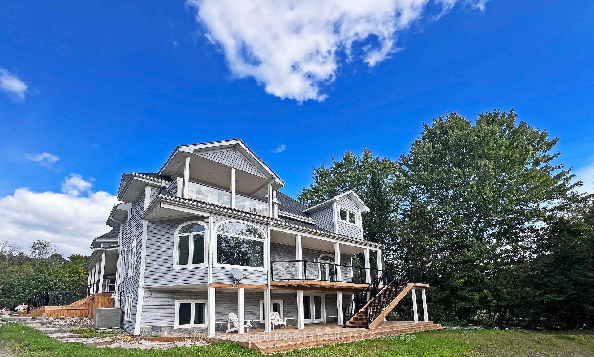 Photo 36 of 14-16 Knowles Crescent, Seguin — HOMEH
