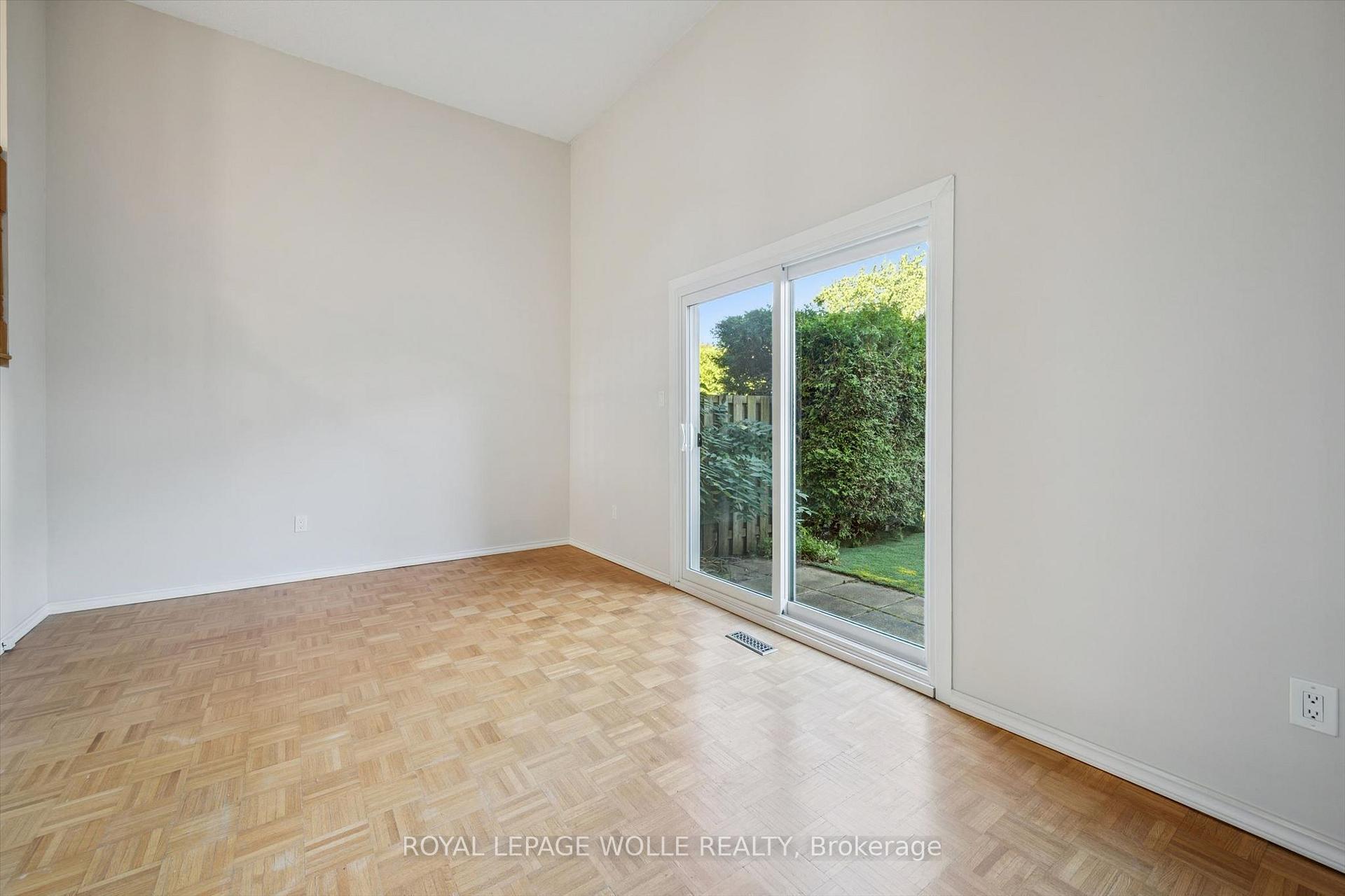 Photo 10 of Unit 47, 51 Paulander Drive, Kitchener, Victoria Hills — HOMEH