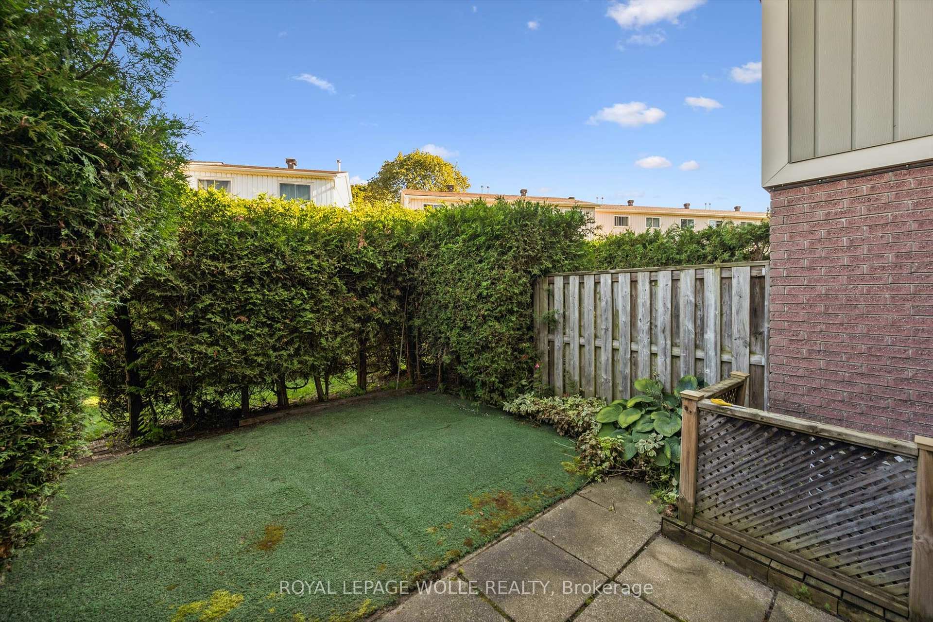 Photo 40 of Unit 47, 51 Paulander Drive, Kitchener, Victoria Hills — HOMEH
