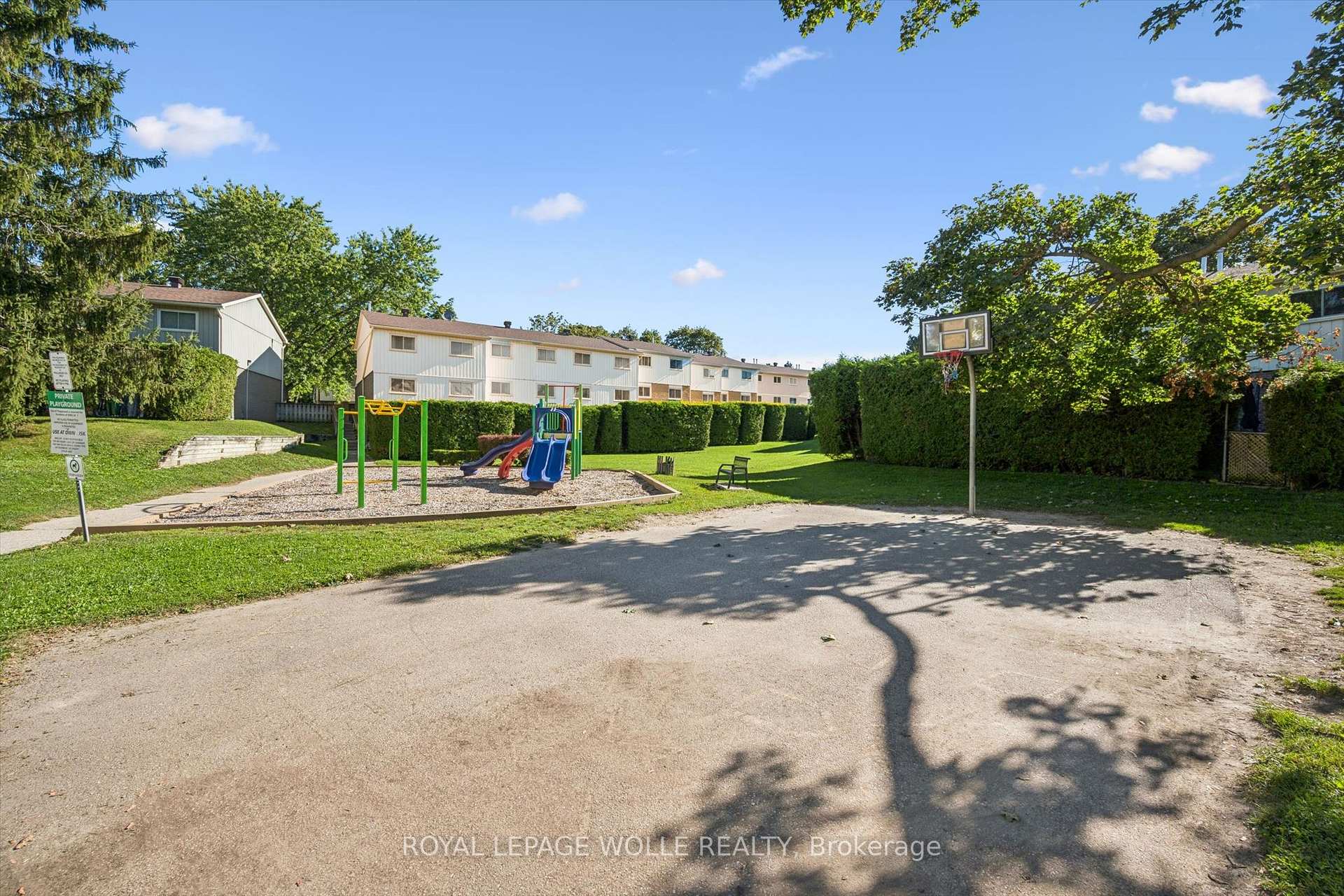 Photo 45 of Unit 47, 51 Paulander Drive, Kitchener, Victoria Hills — HOMEH
