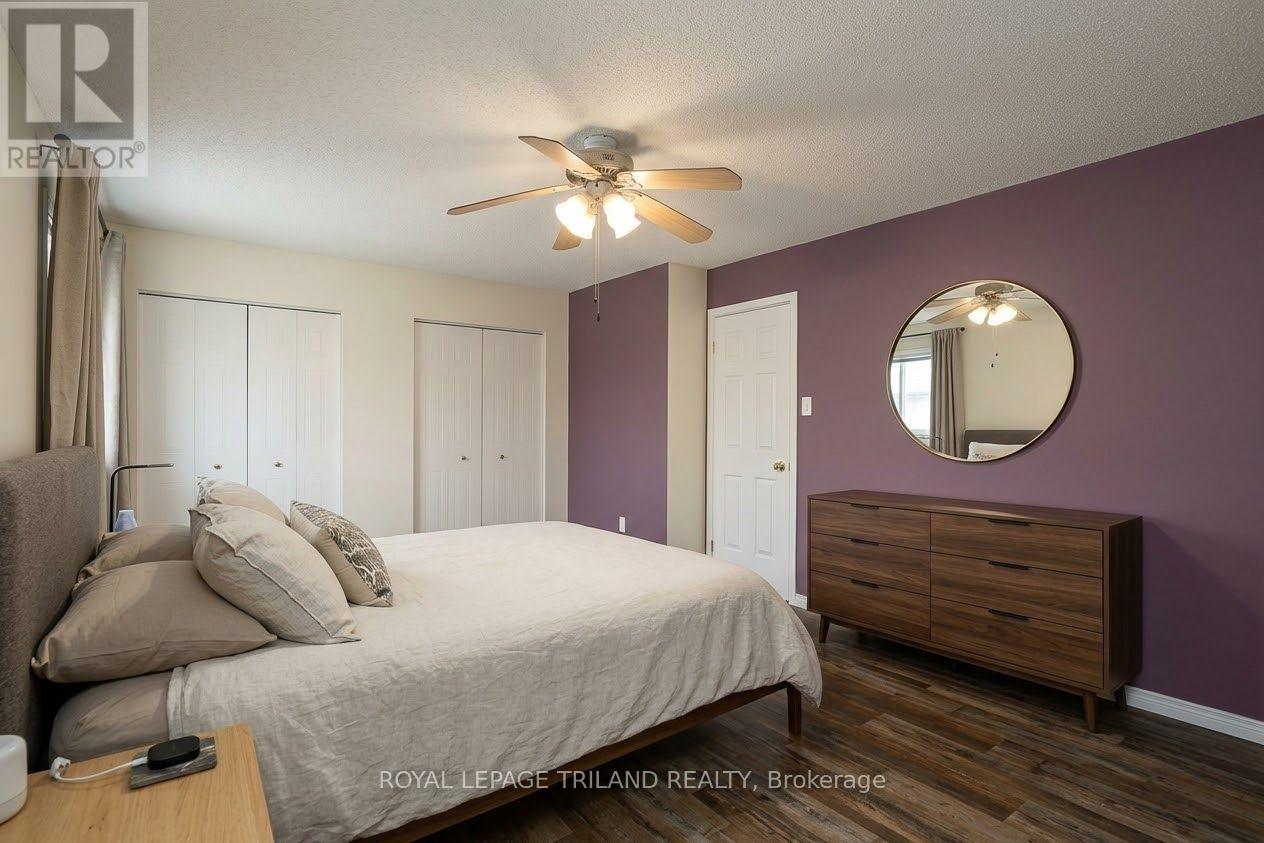 Photo 12 of Unit 2, 131 Bonaventure Drive, London, East I — HOMEH