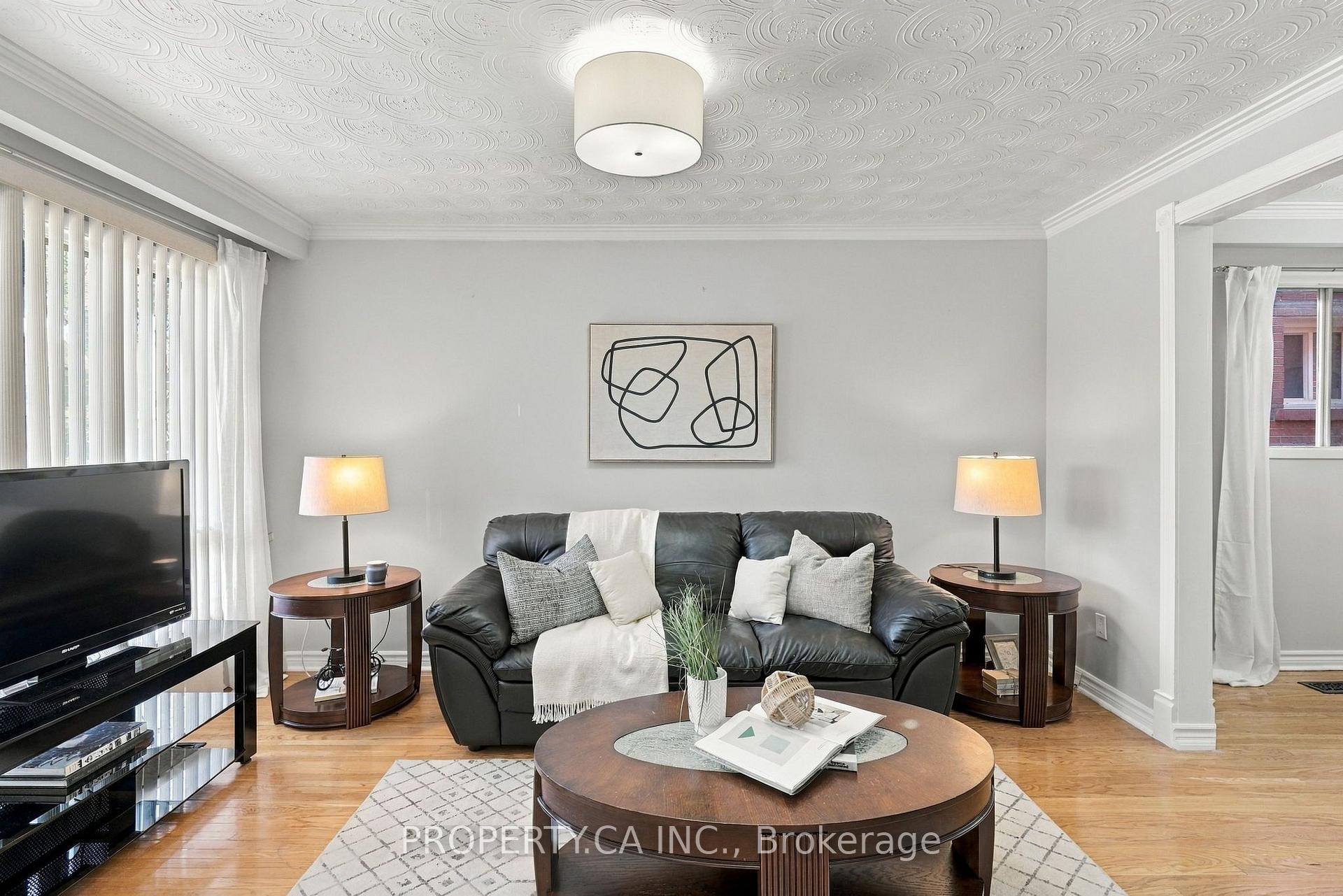 Photo 6 of 581A Delaware Avenue, Toronto, Wychwood — HOMEH