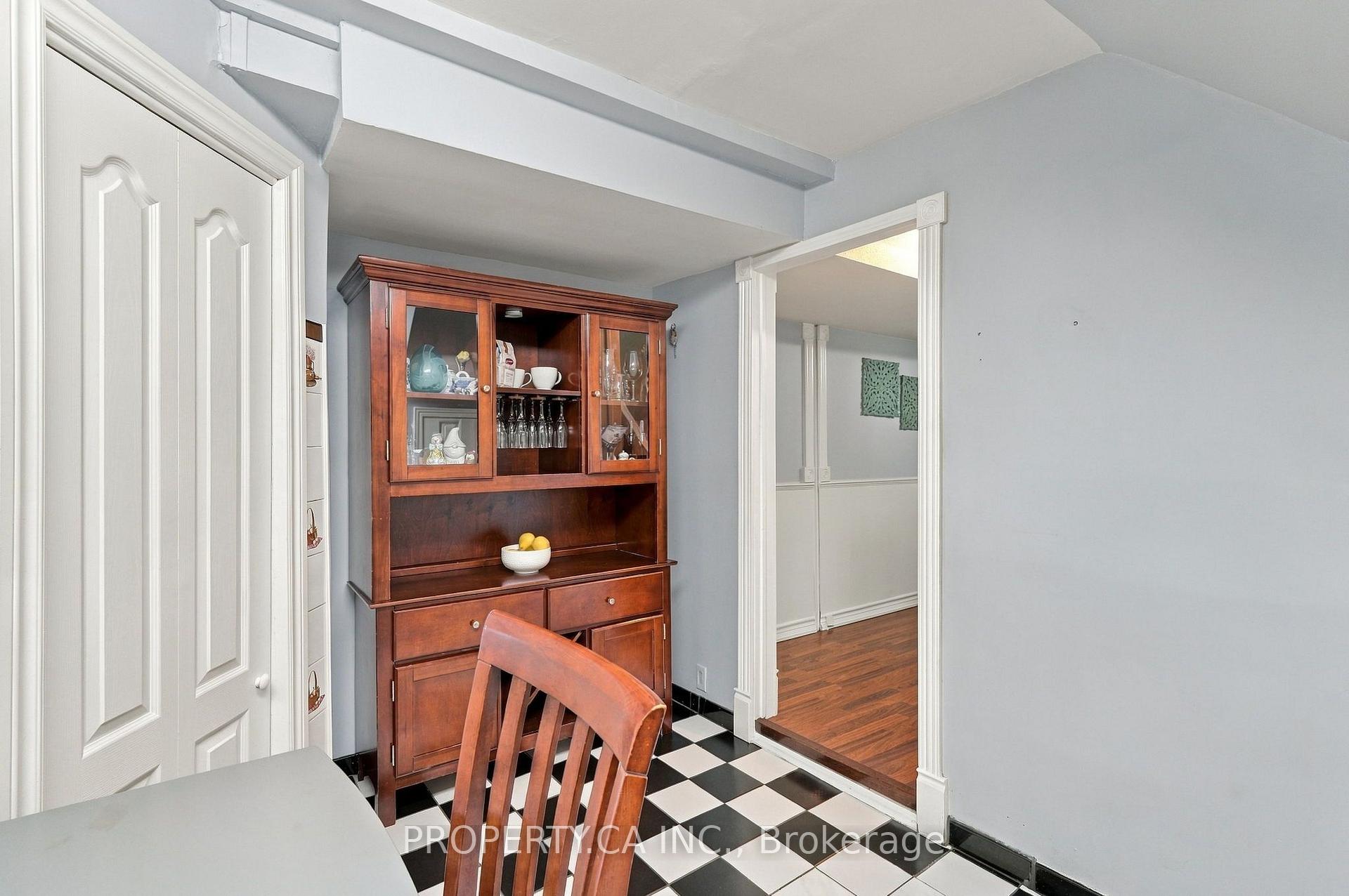 Photo 28 of 581A Delaware Avenue, Toronto, Wychwood — HOMEH