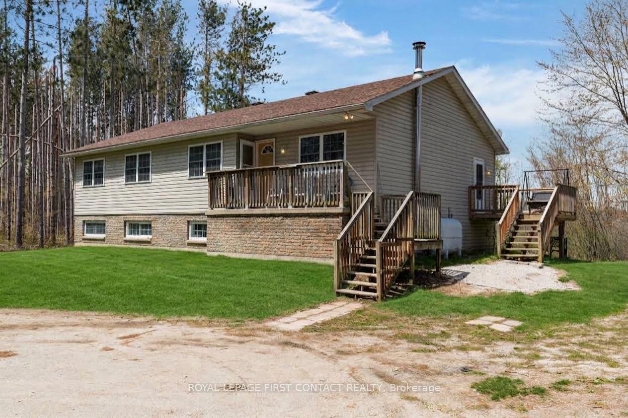 Photo 5 of 2228 Monck Road, Ramara, Rural Ramara — HOMEH