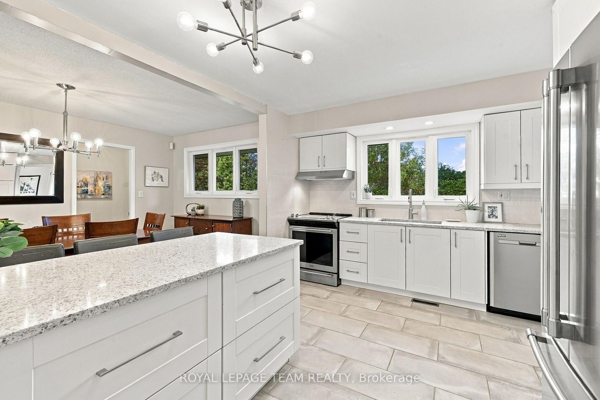 Photo 25 of 1377 Fontenay Crescent, Ottawa, South Keys — HOMEH