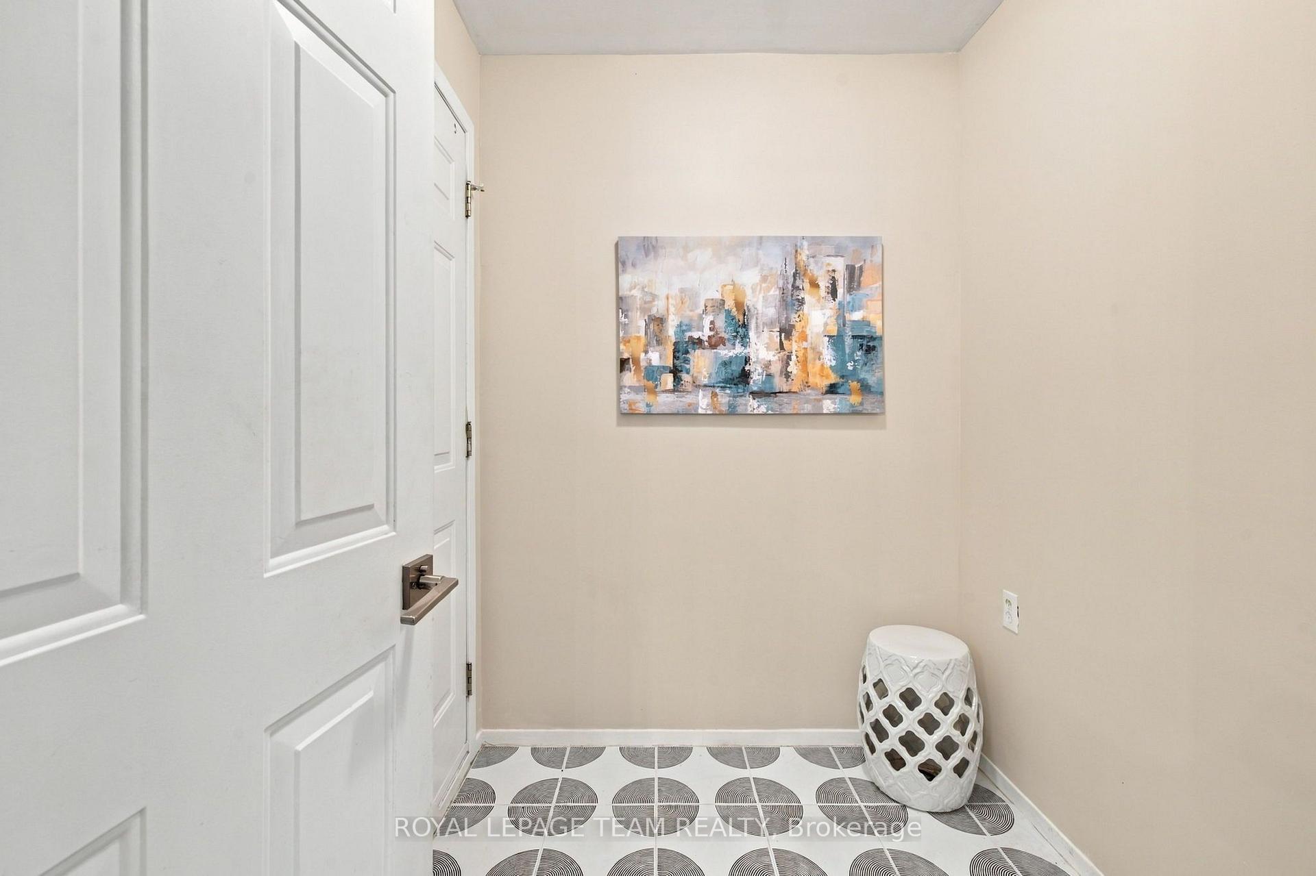 Photo 26 of 1377 Fontenay Crescent, Ottawa, South Keys — HOMEH