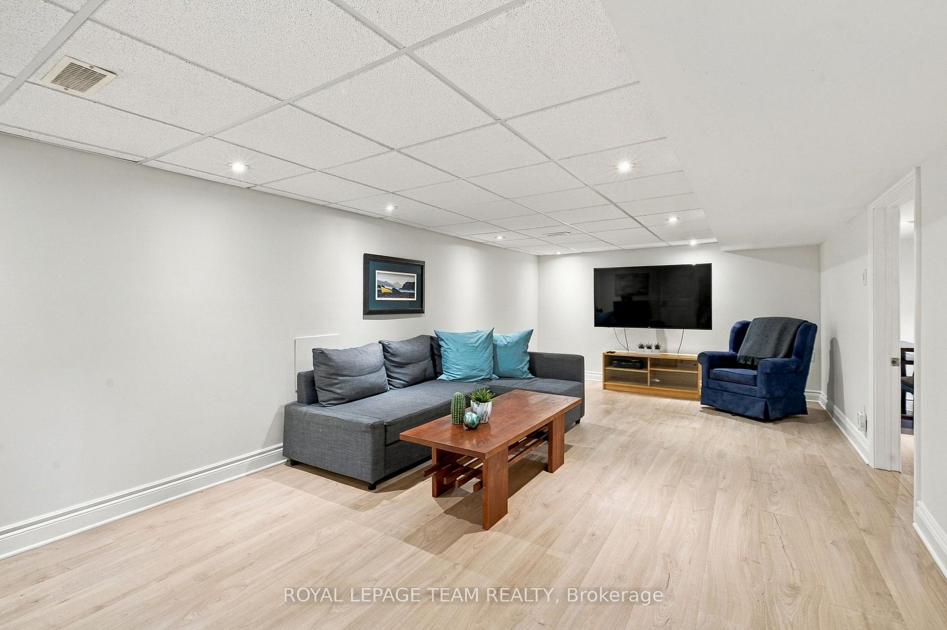 Photo 35 of 1377 Fontenay Crescent, Ottawa, South Keys — HOMEH