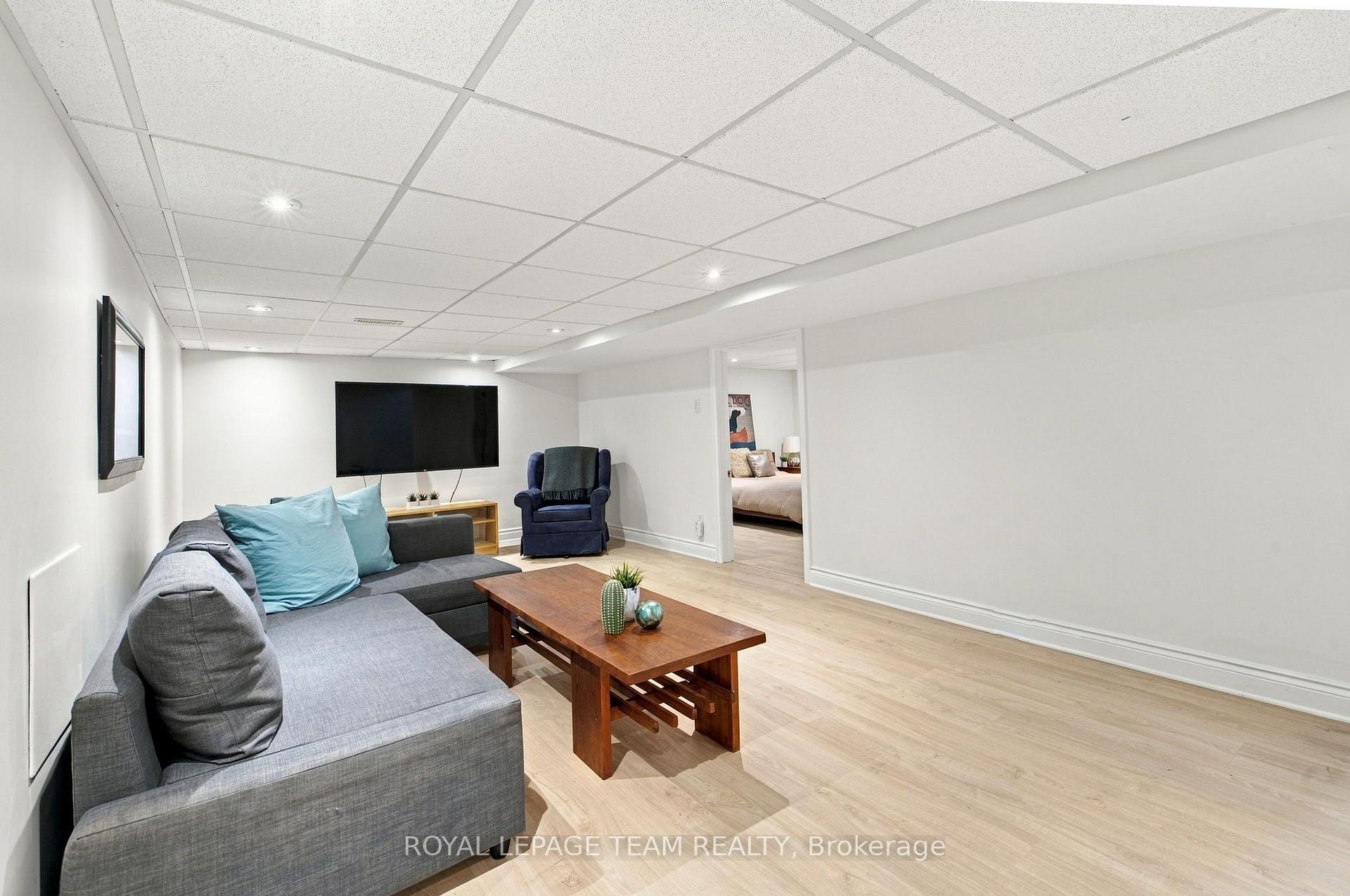 Photo 36 of 1377 Fontenay Crescent, Ottawa, South Keys — HOMEH