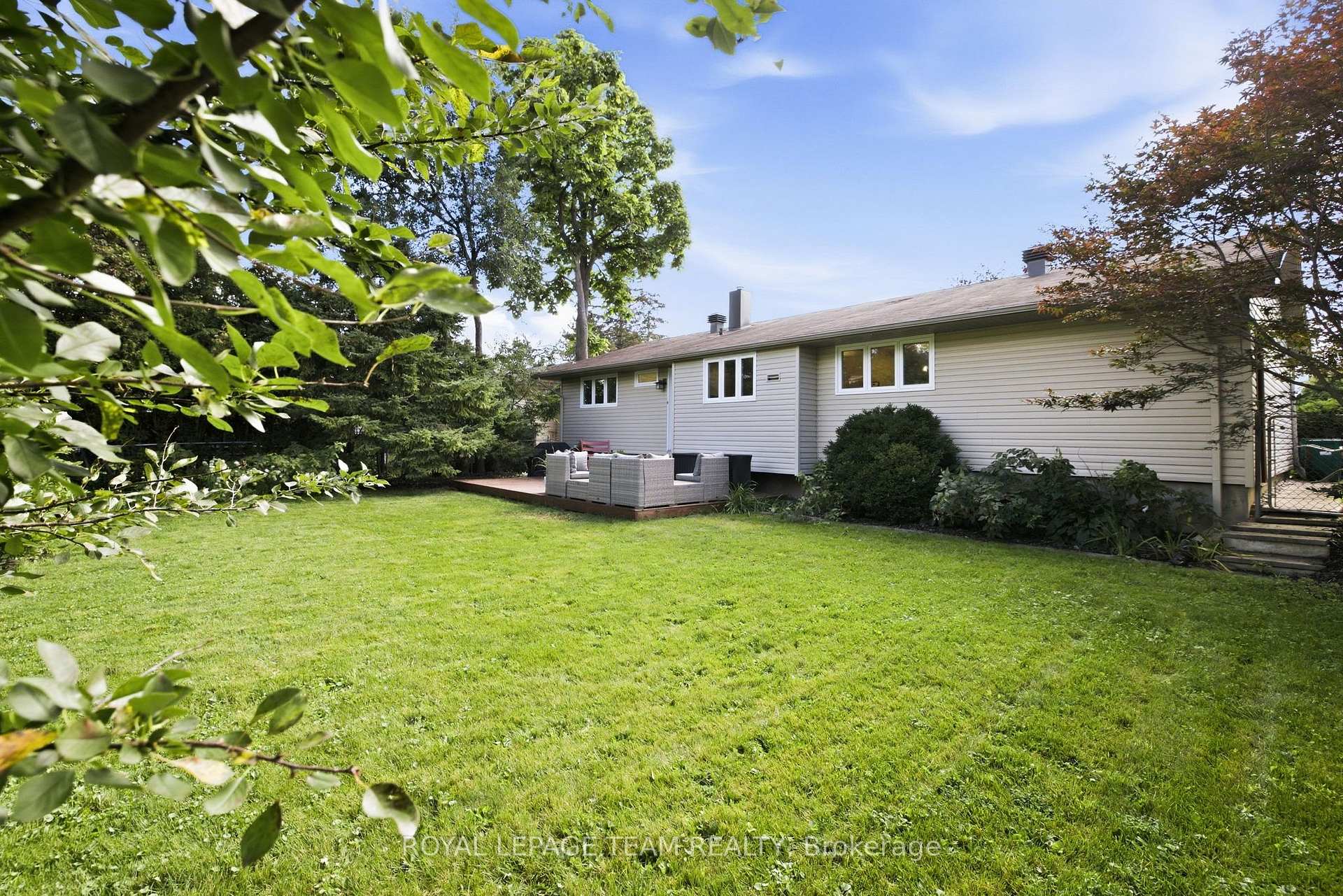 Photo 48 of 1377 Fontenay Crescent, Ottawa, South Keys — HOMEH