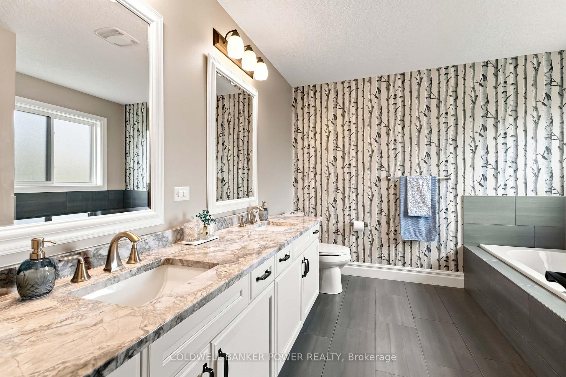 Photo 30 of 3421 Singleton Avenue, London, South V — HOMEH