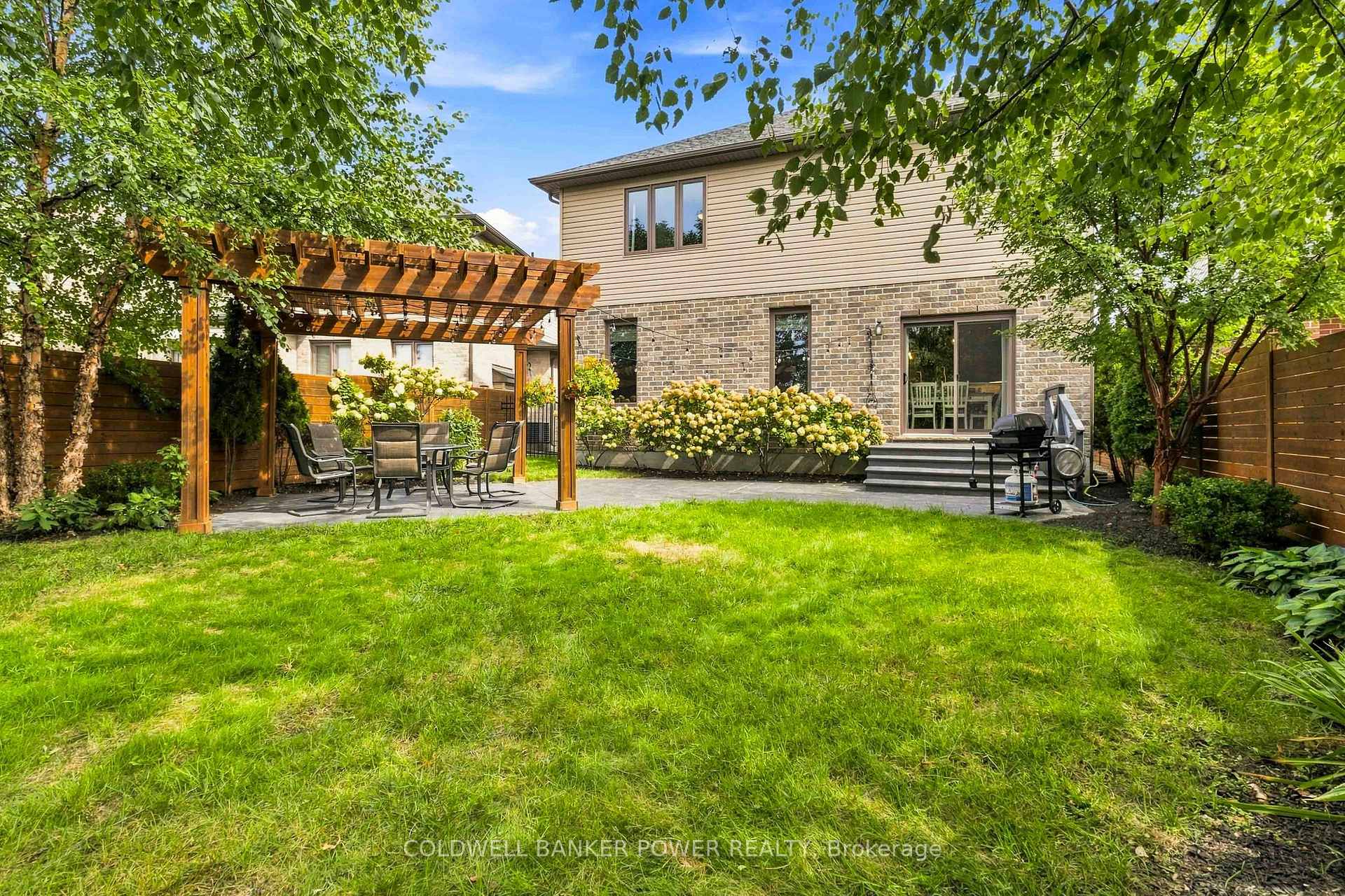 Photo 47 of 3421 Singleton Avenue, London, South V — HOMEH
