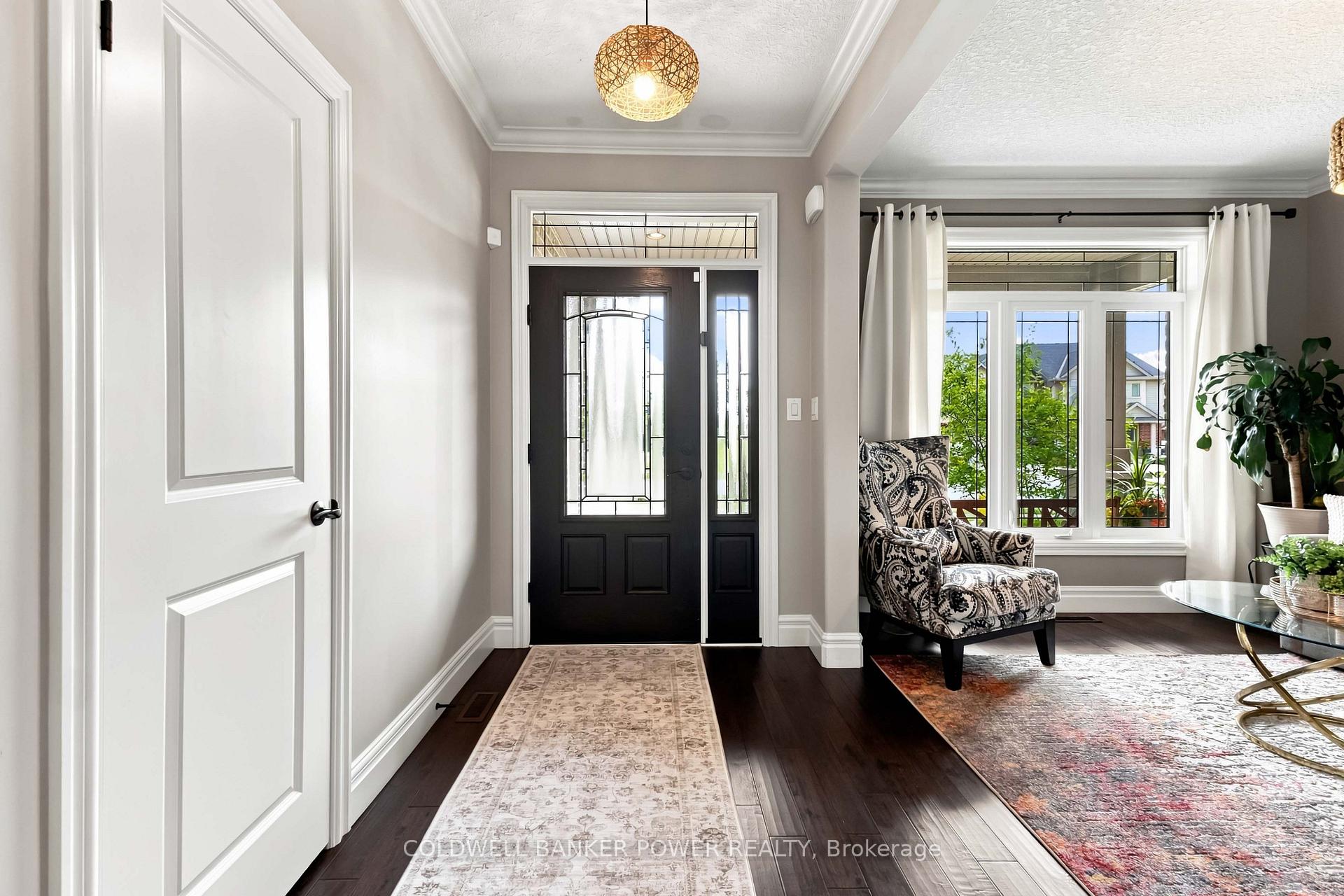 Photo 6 of 3421 Singleton Avenue, London, South V — HOMEH