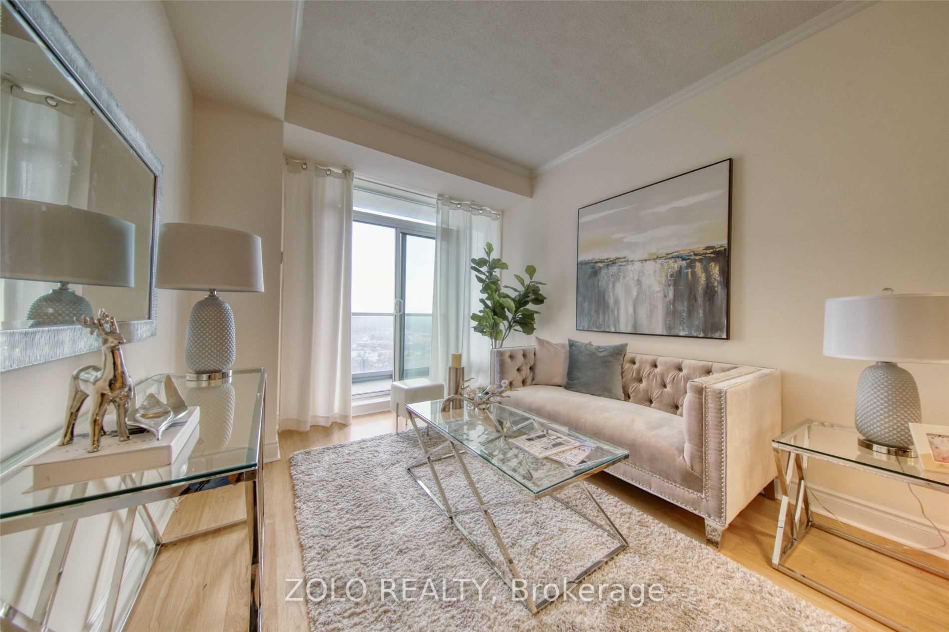 Photo 3 of Unit 1912, 7 North Park Road, Vaughan, Beverley Glen — HOMEH