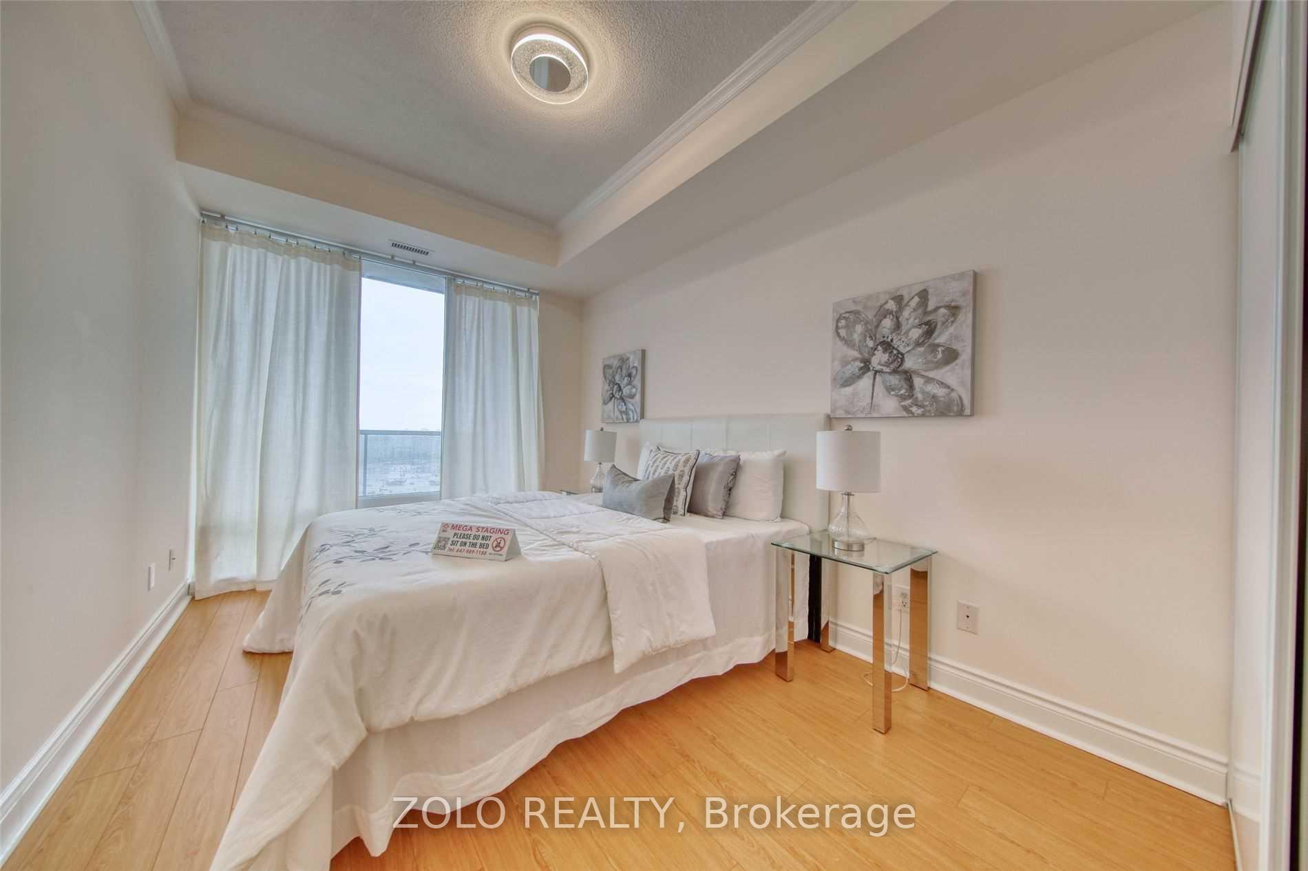 Photo 6 of Unit 1912, 7 North Park Road, Vaughan, Beverley Glen — HOMEH