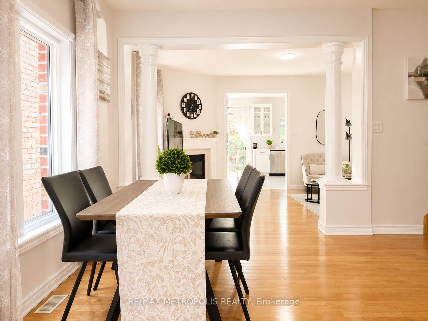 Photo 3 of 58 Lady Loretta Lane, Vaughan, Patterson — HOMEH