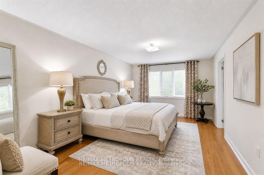 Photo 18 of 58 Lady Loretta Lane, Vaughan, Patterson — HOMEH
