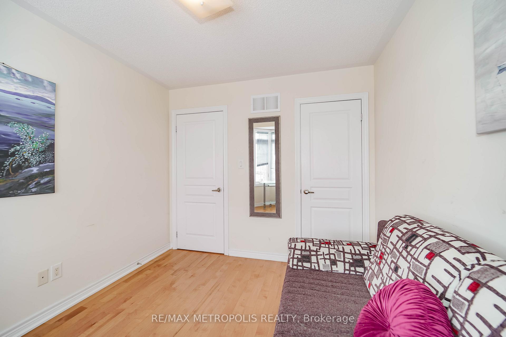 Photo 26 of 58 Lady Loretta Lane, Vaughan, Patterson — HOMEH