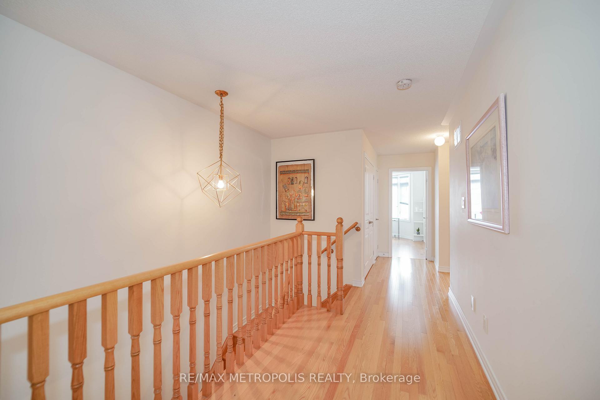 Photo 30 of 58 Lady Loretta Lane, Vaughan, Patterson — HOMEH