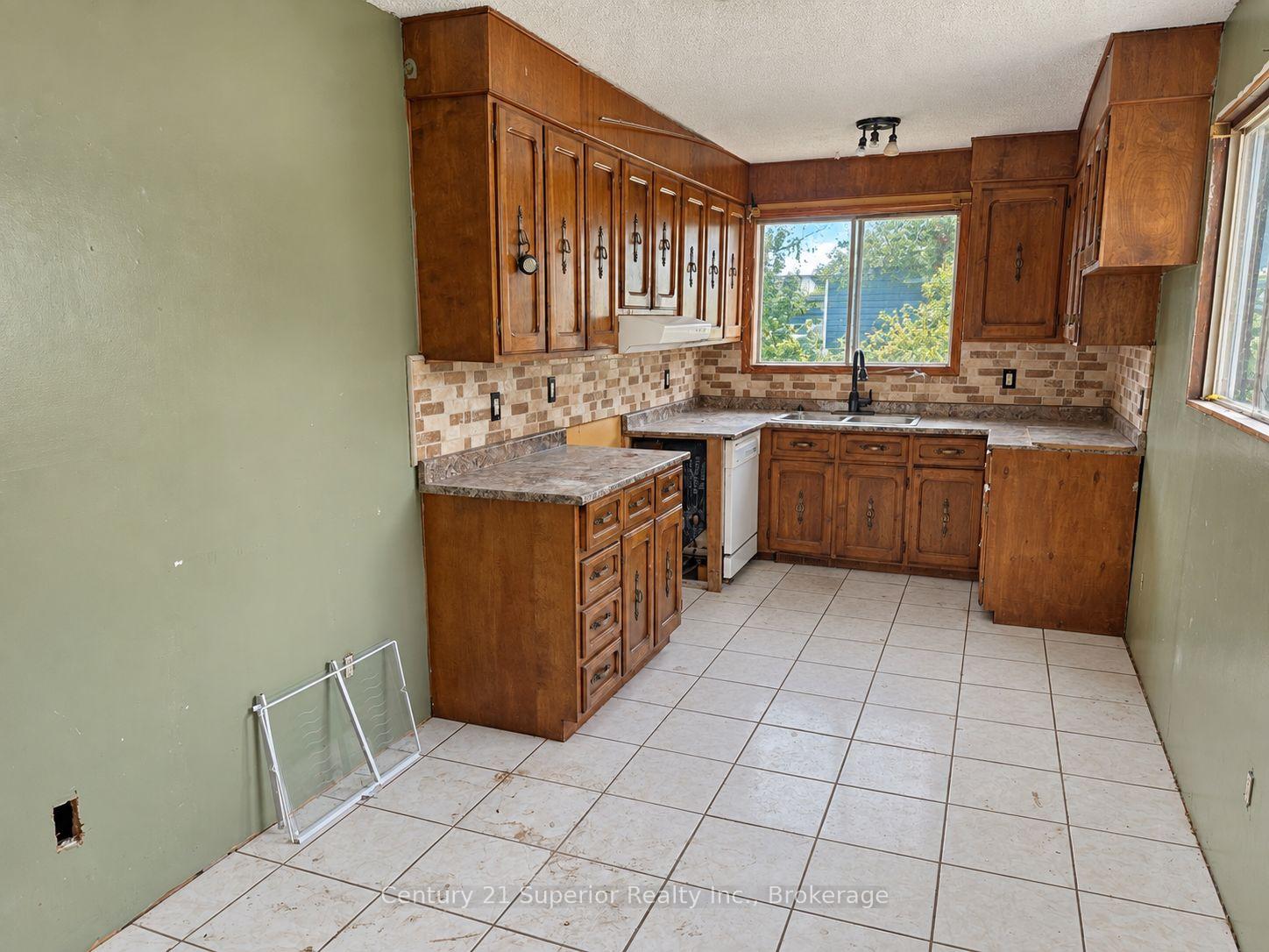 Photo 10 of 5 Steele Avenue, Red Rock, TB-85 — HOMEH