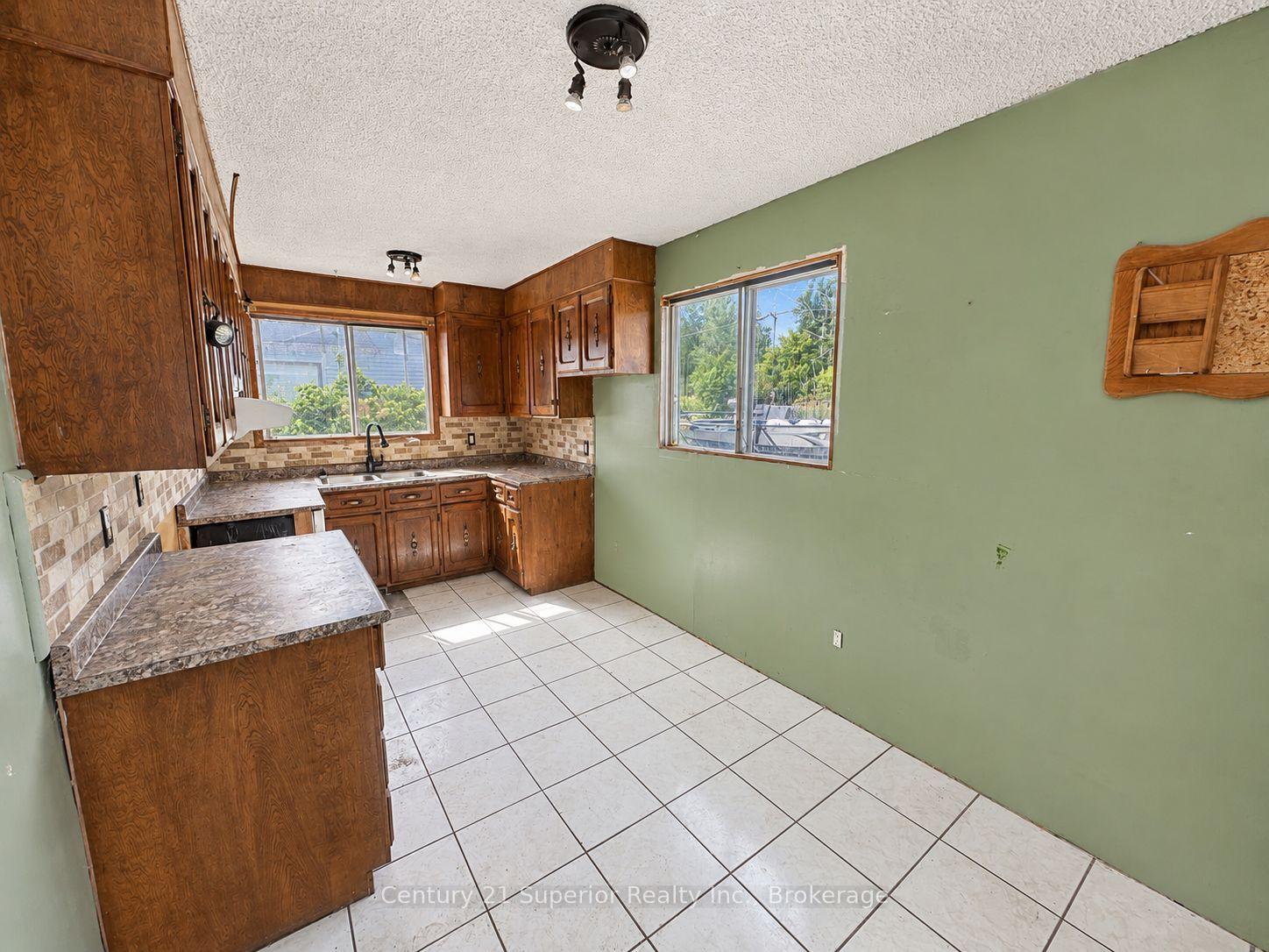Photo 11 of 5 Steele Avenue, Red Rock, TB-85 — HOMEH