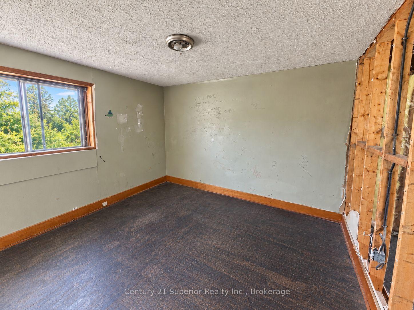 Photo 14 of 5 Steele Avenue, Red Rock, TB-85 — HOMEH