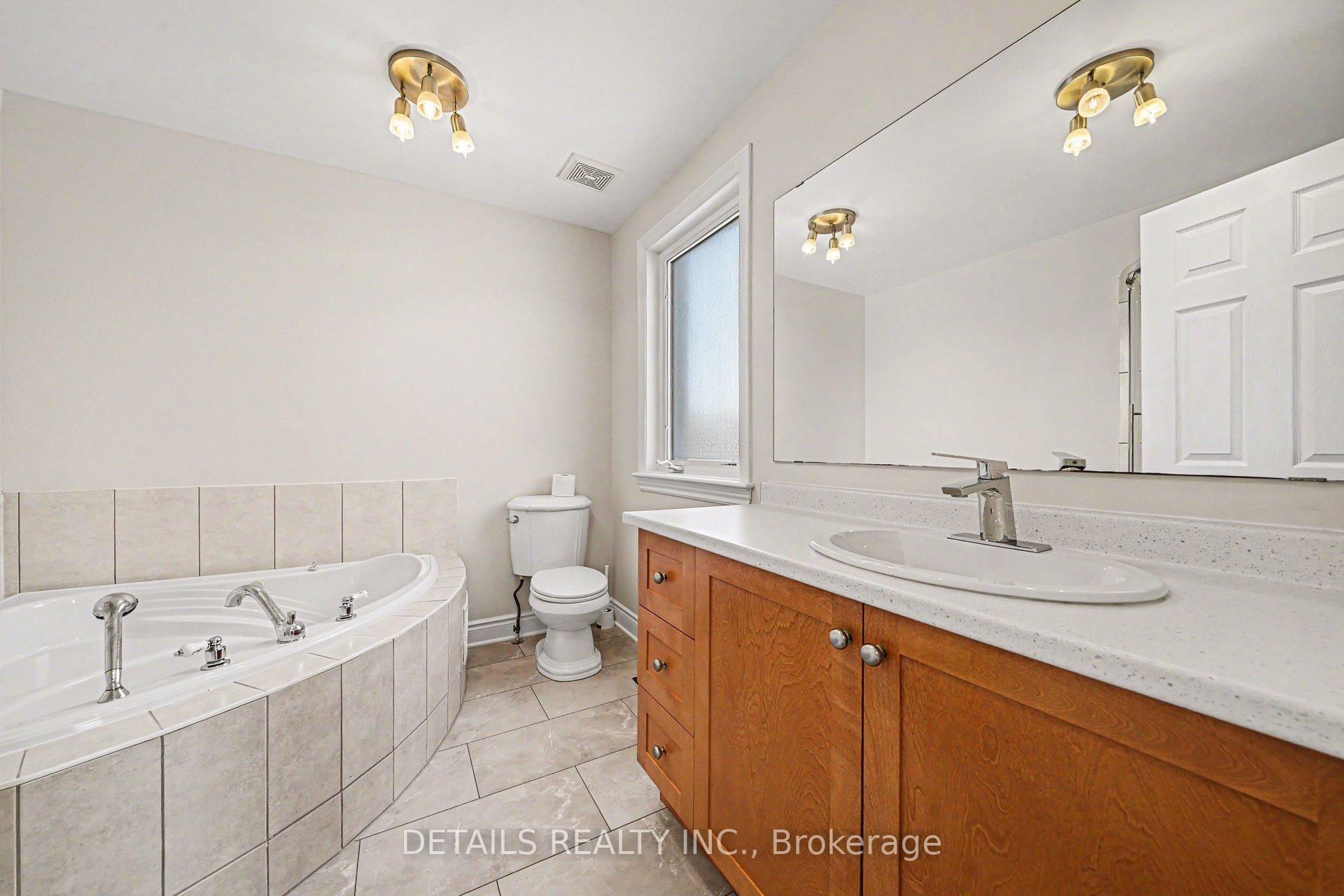 Photo 12 of 261 Parkin Circle, Ottawa, Blossom Park/Kemp Park/Findlay Creek — HOMEH