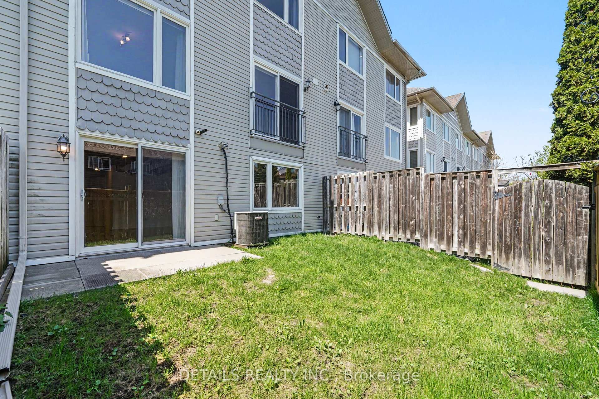 Photo 26 of 261 Parkin Circle, Ottawa, Blossom Park/Kemp Park/Findlay Creek — HOMEH