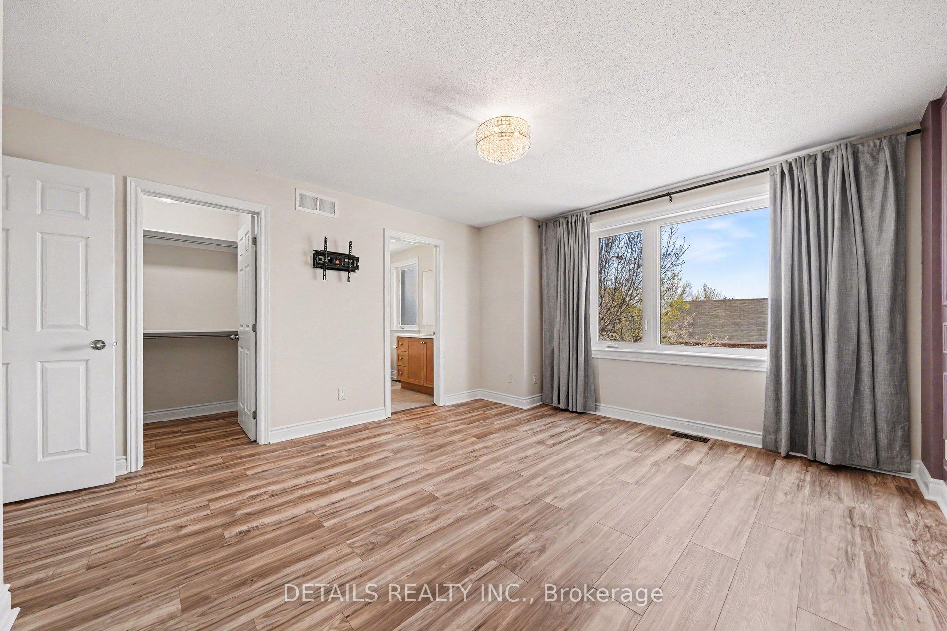 Photo 11 of 261 Parkin Circle, Ottawa, Blossom Park/Kemp Park/Findlay Creek — HOMEH