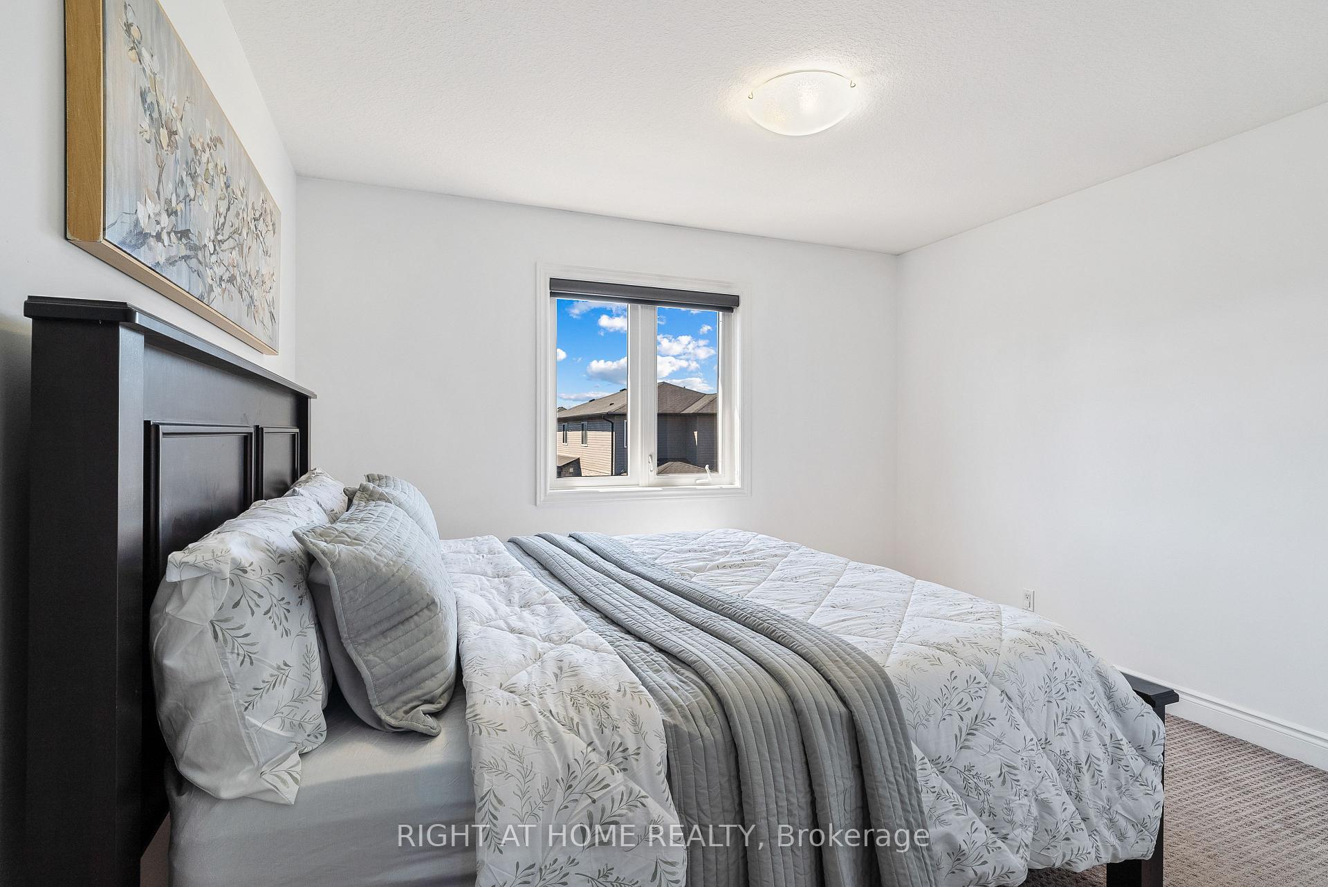 Photo 31 of Unit Main, 2178 Springridge Drive, London, North C — HOMEH