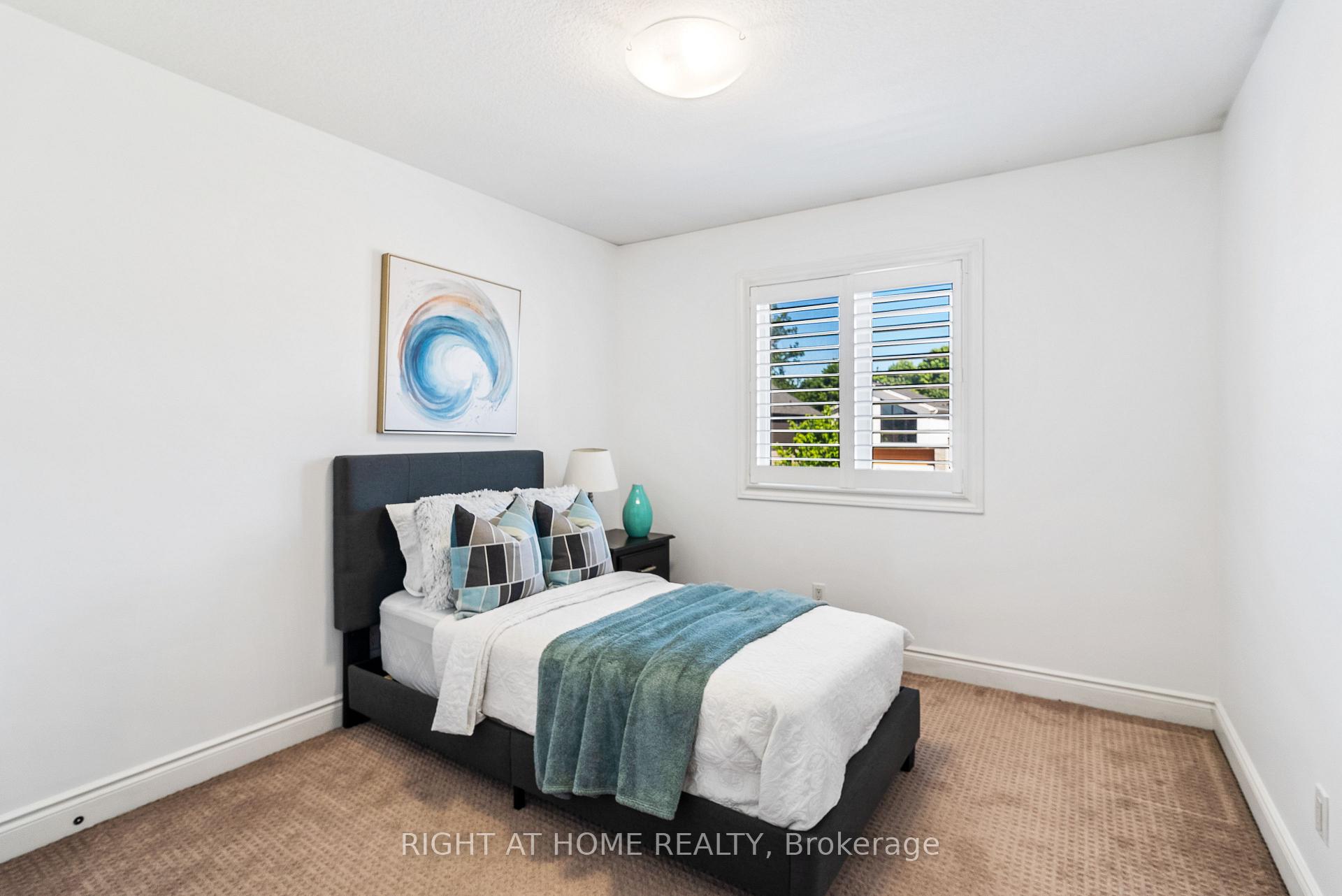 Photo 33 of Unit Main, 2178 Springridge Drive, London, North C — HOMEH