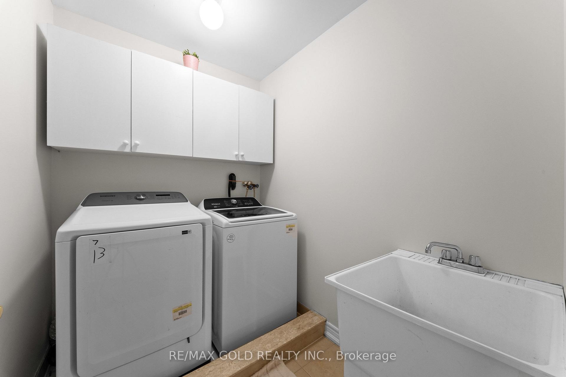 Photo 28 of 29 Royal Links Circle, Brampton, Vales of Castlemore North — HOMEH