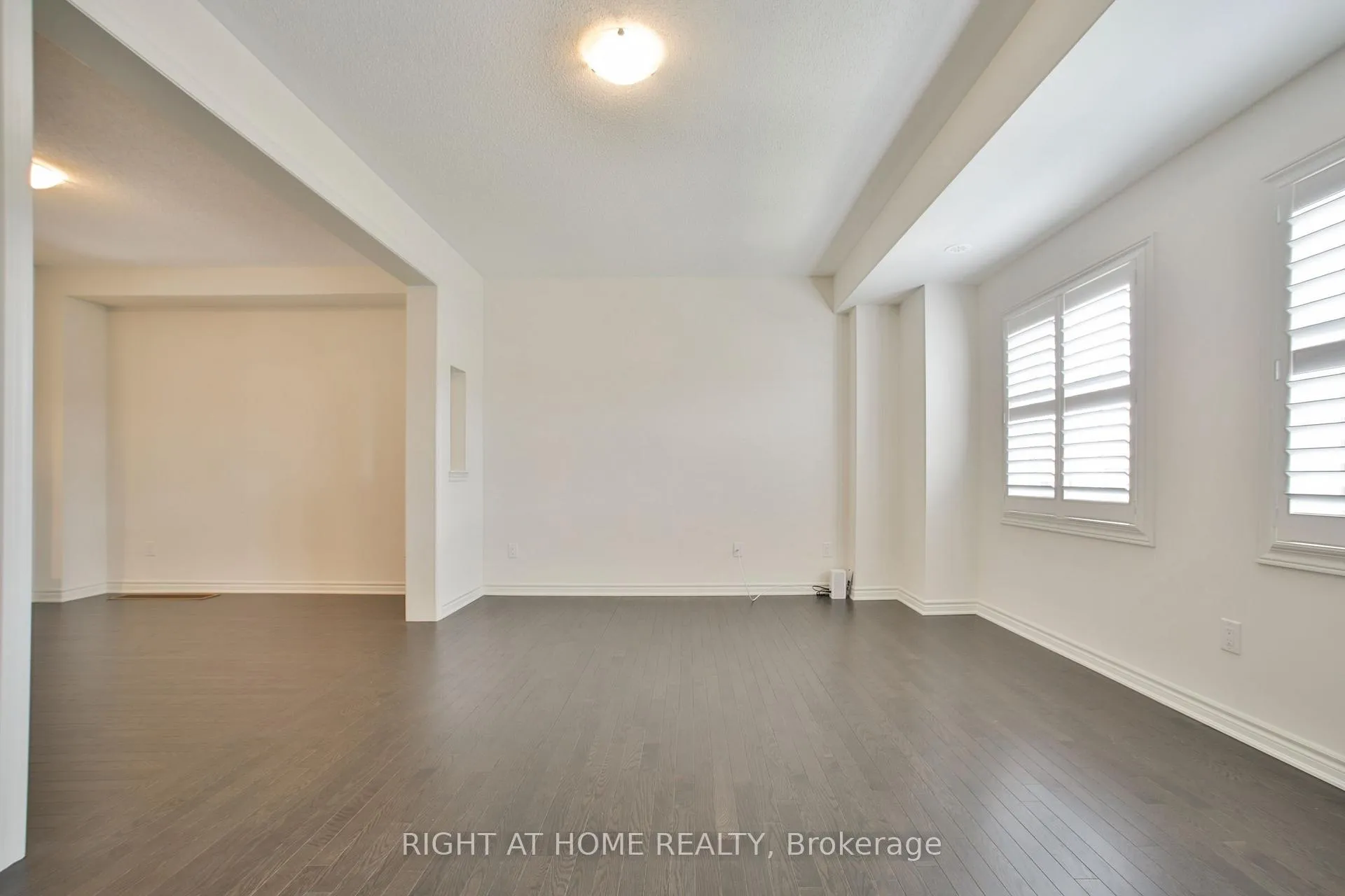 Photo 12 of Unit 20, 50 Edinburgh Drive, Brampton, Bram West — HOMEH