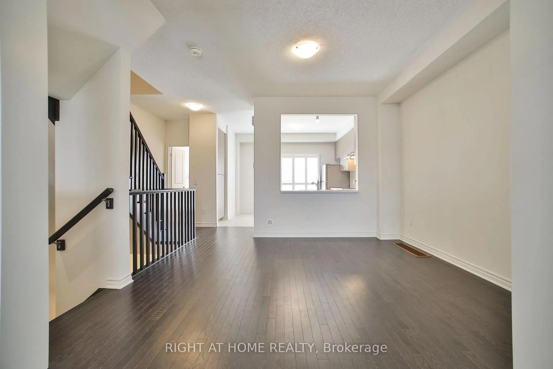 Photo 14 of Unit 20, 50 Edinburgh Drive, Brampton, Bram West — HOMEH