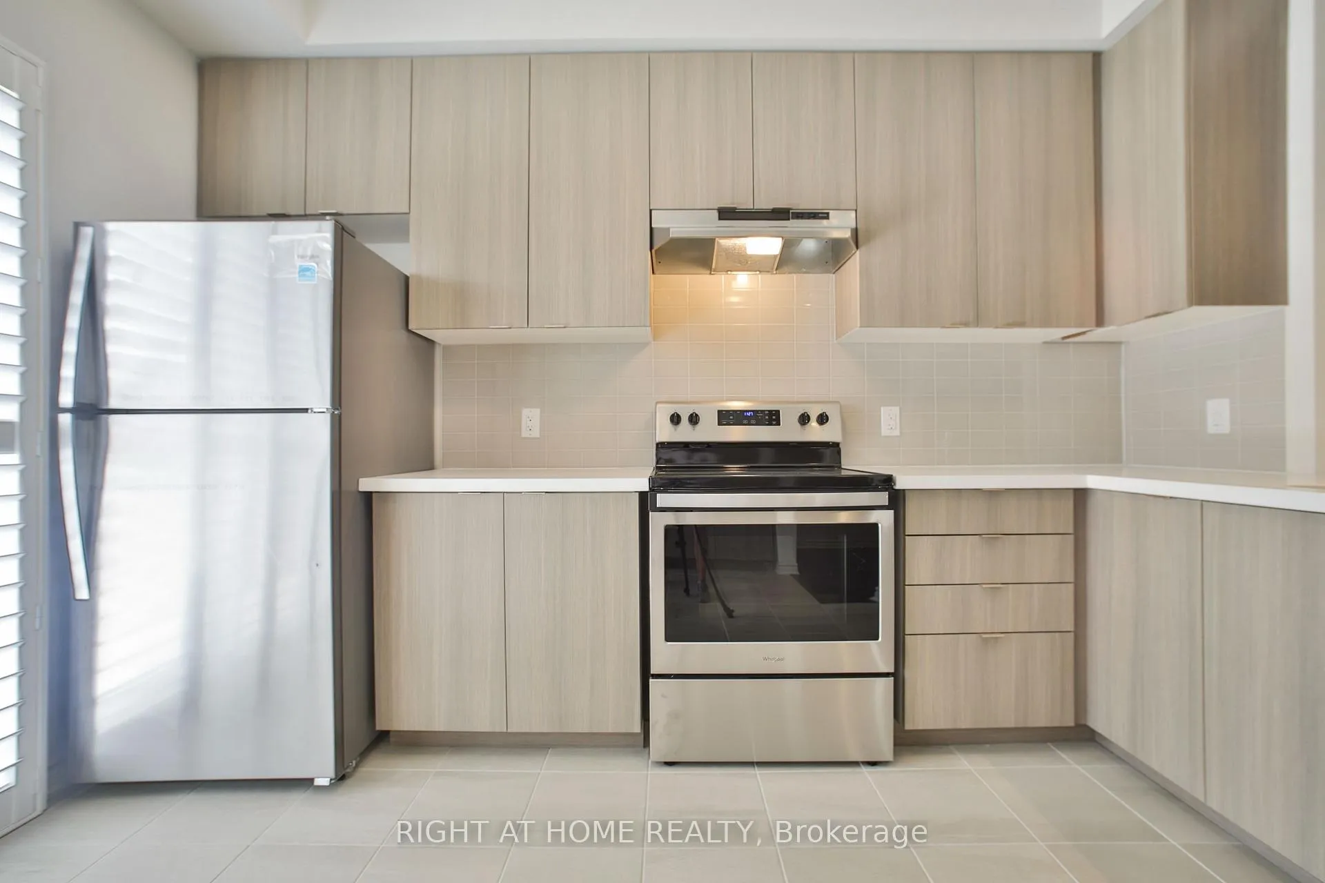 Photo 19 of Unit 20, 50 Edinburgh Drive, Brampton, Bram West — HOMEH