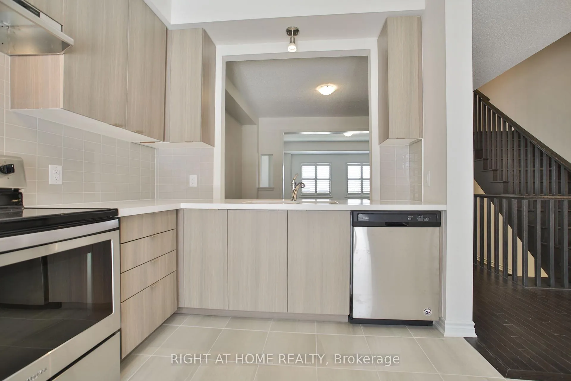 Photo 20 of Unit 20, 50 Edinburgh Drive, Brampton, Bram West — HOMEH