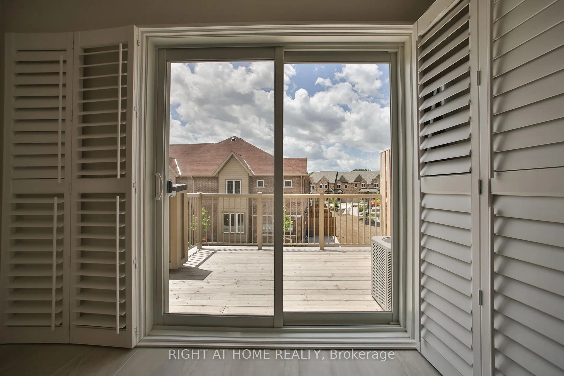 Photo 22 of Unit 20, 50 Edinburgh Drive, Brampton, Bram West — HOMEH