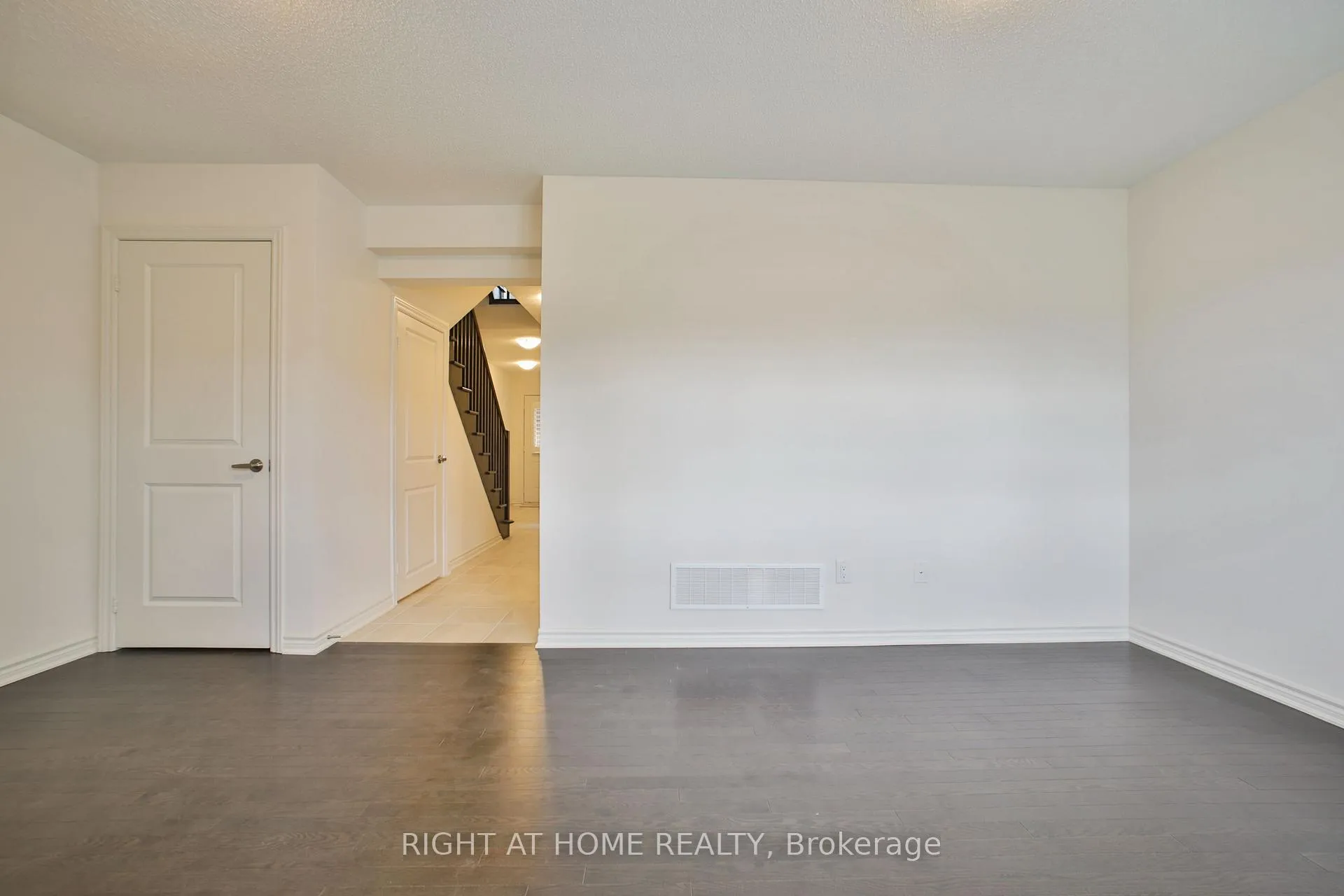 Photo 43 of Unit 20, 50 Edinburgh Drive, Brampton, Bram West — HOMEH