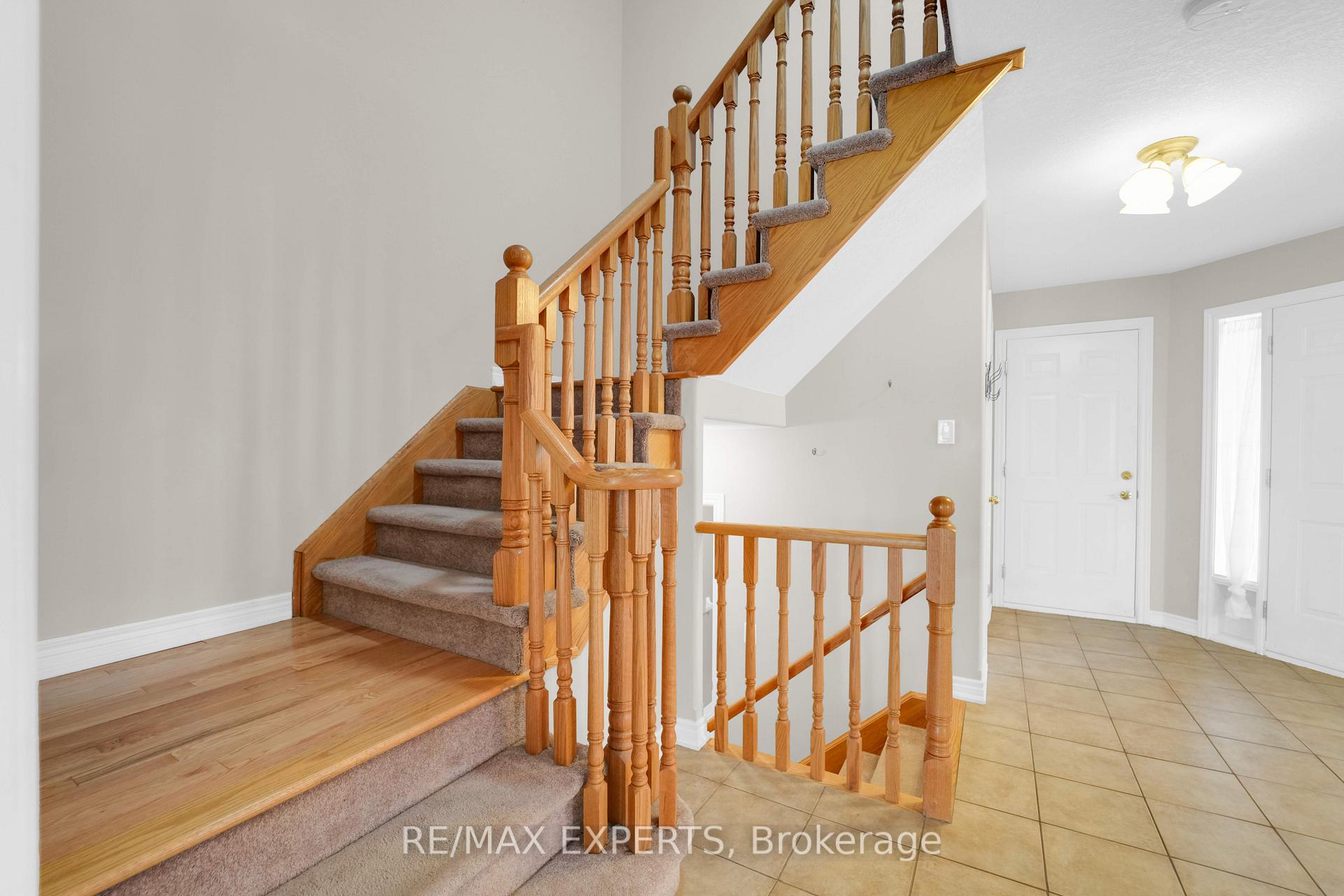 Photo 21 of 43 Buchanan Drive, New Tecumseth, Alliston — HOMEH