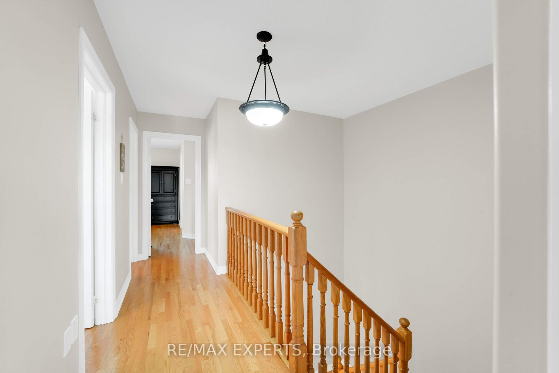 Photo 22 of 43 Buchanan Drive, New Tecumseth, Alliston — HOMEH