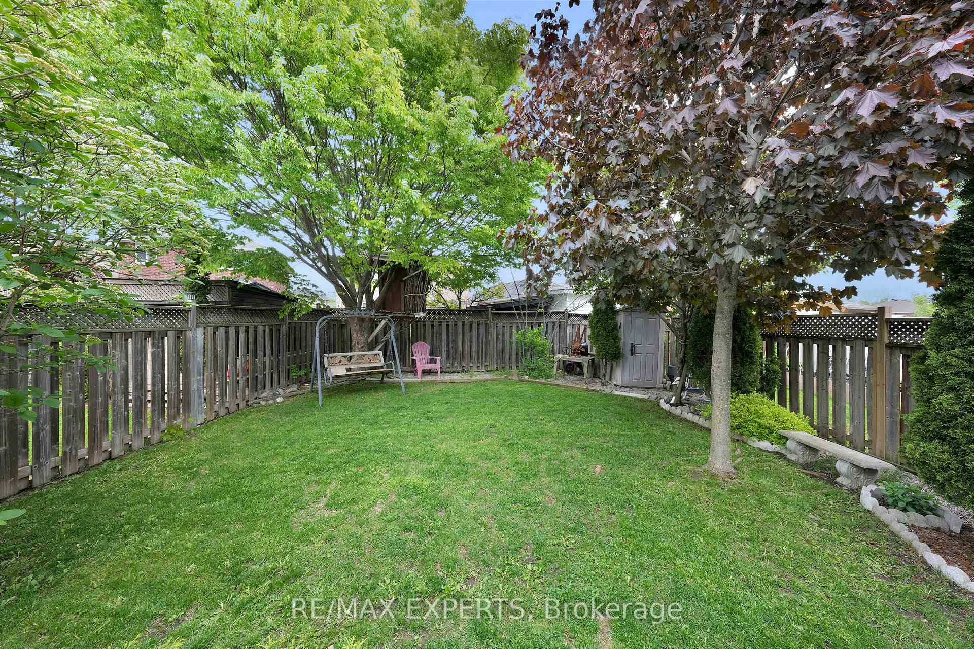 Photo 33 of 43 Buchanan Drive, New Tecumseth, Alliston — HOMEH
