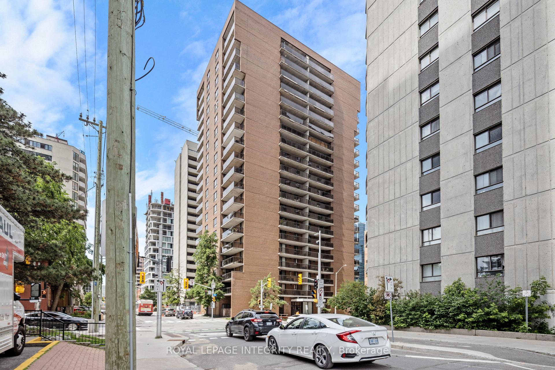 Photo 3 of Unit 2001, 475 Laurier Avenue W, Ottawa, Ottawa Centre — HOMEH