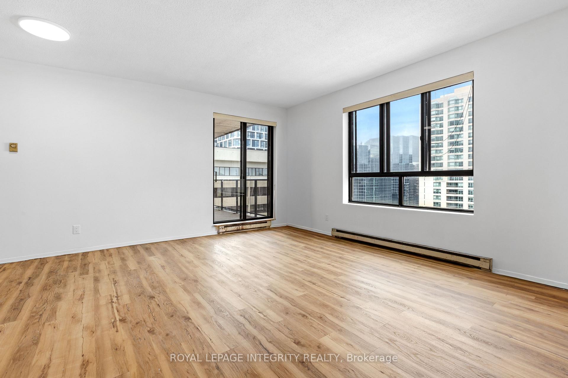 Photo 10 of Unit 2001, 475 Laurier Avenue W, Ottawa, Ottawa Centre — HOMEH