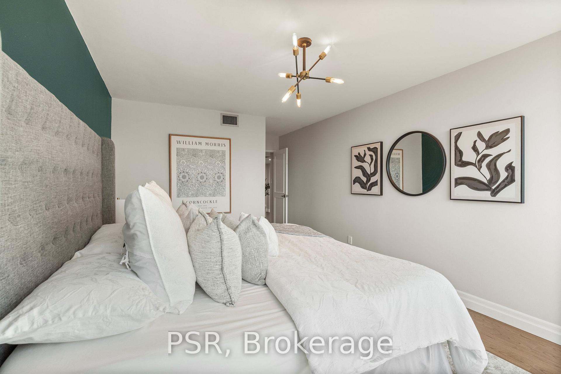 Photo 21 of Unit 1103, 30 Wellington Street E, Toronto, Church-Yonge Corridor — HOMEH