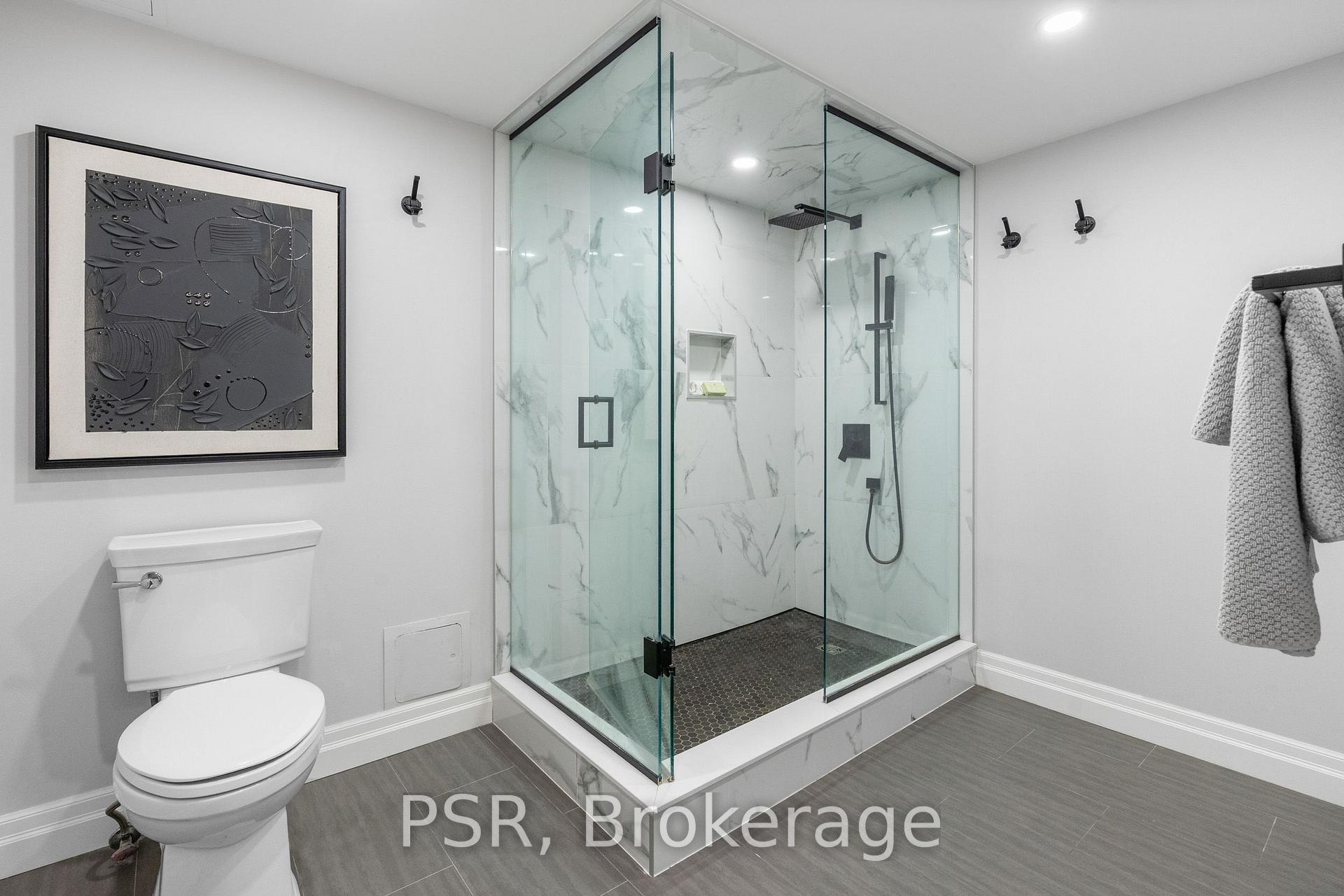 Photo 25 of Unit 1103, 30 Wellington Street E, Toronto, Church-Yonge Corridor — HOMEH