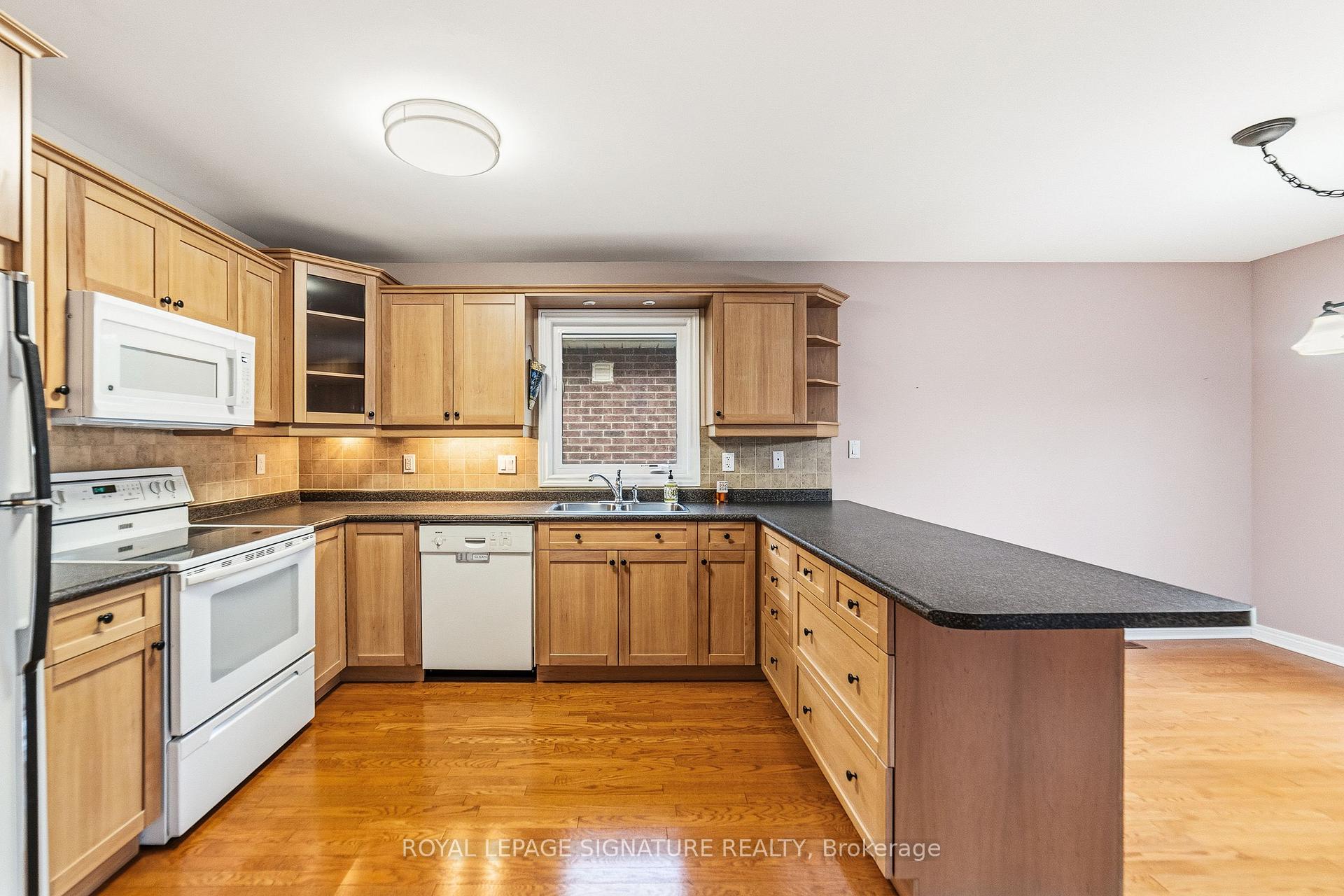 Photo 8 of 735 Poplar Road, Milton, Timberlea — HOMEH