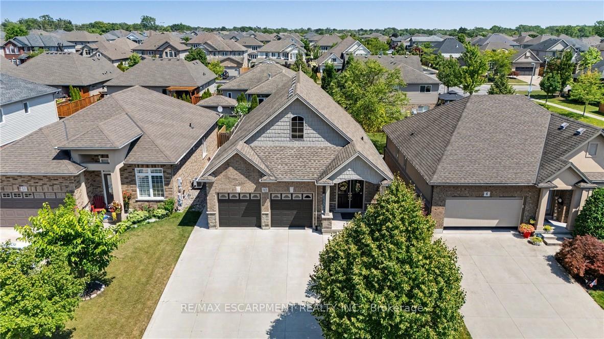 Photo 41 of 12 Silverwood Avenue, Welland, Coyle Creek — HOMEH
