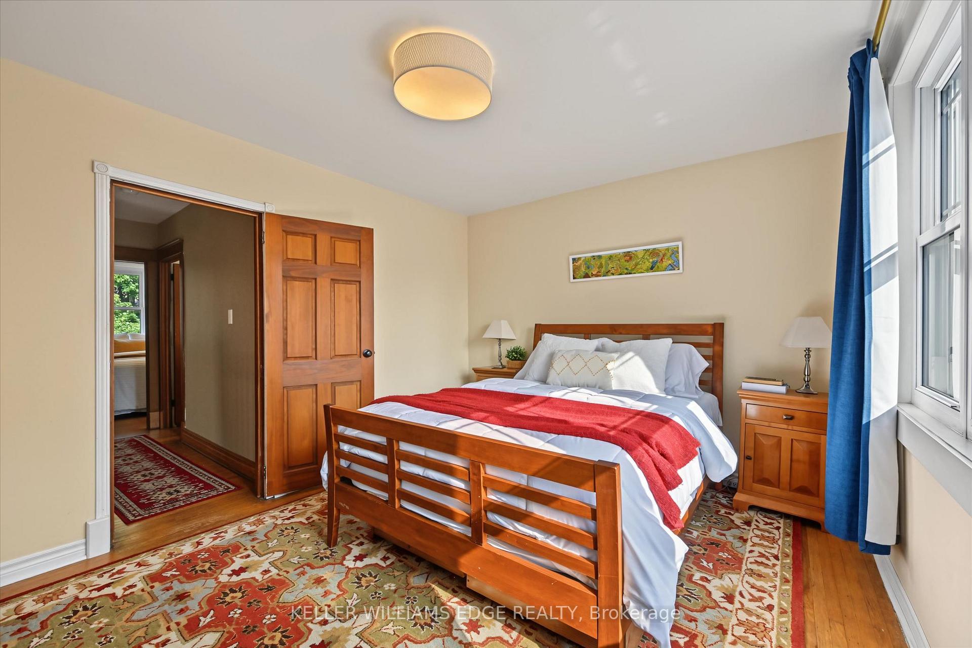 Photo 21 of 164 Balmoral Avenue S, Hamilton, Delta — HOMEH