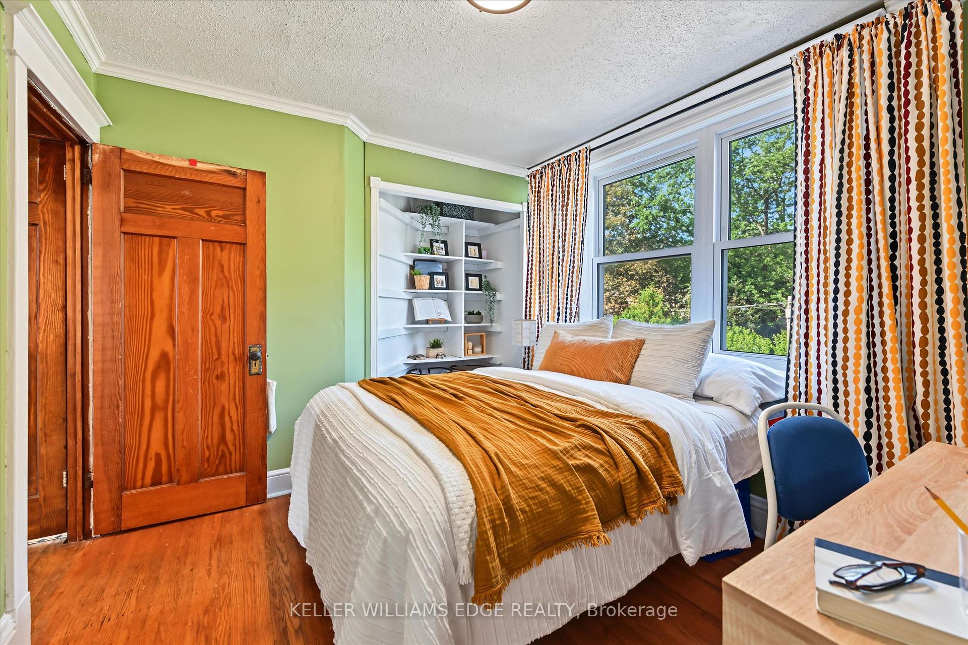 Photo 24 of 164 Balmoral Avenue S, Hamilton, Delta — HOMEH