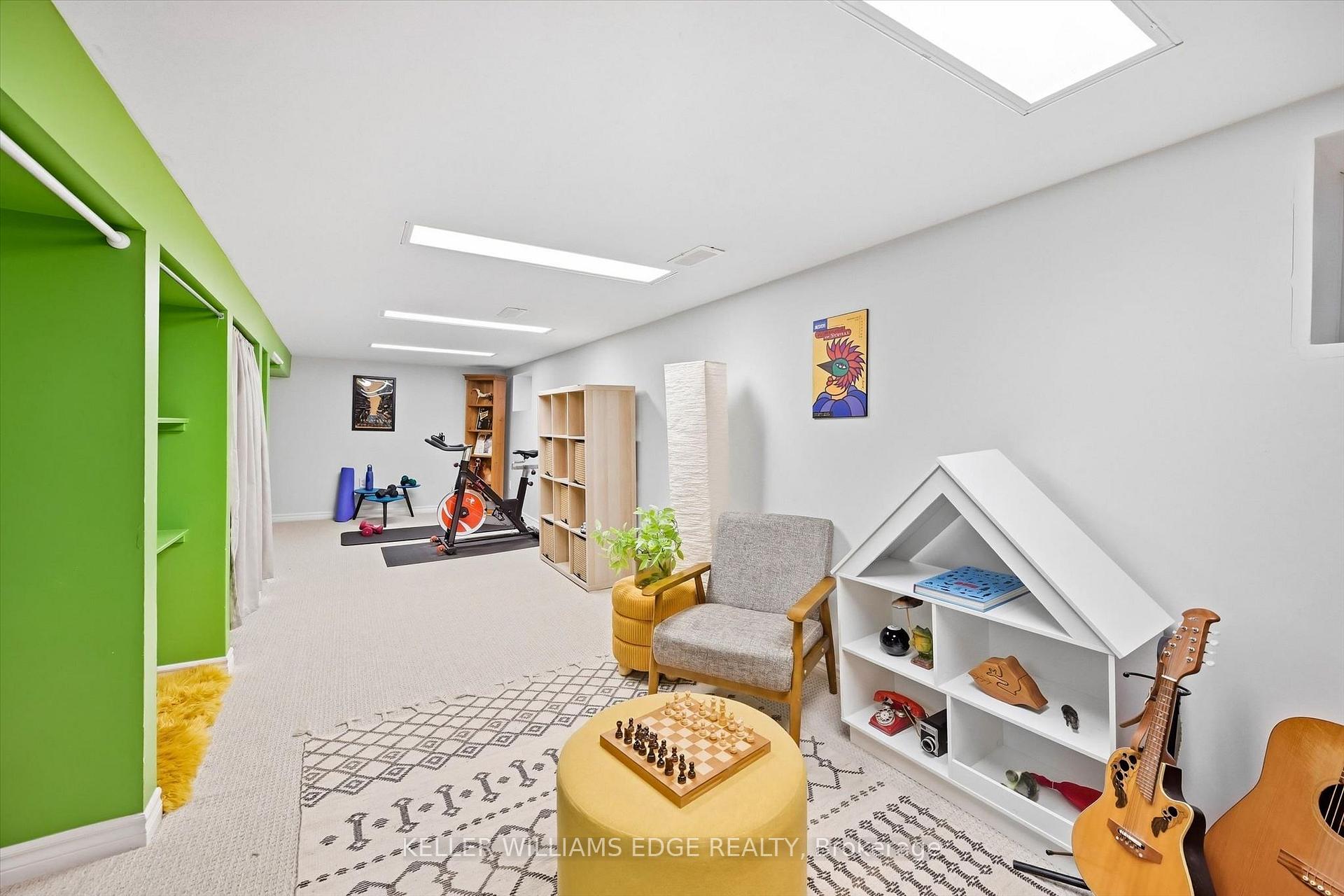 Photo 32 of 164 Balmoral Avenue S, Hamilton, Delta — HOMEH